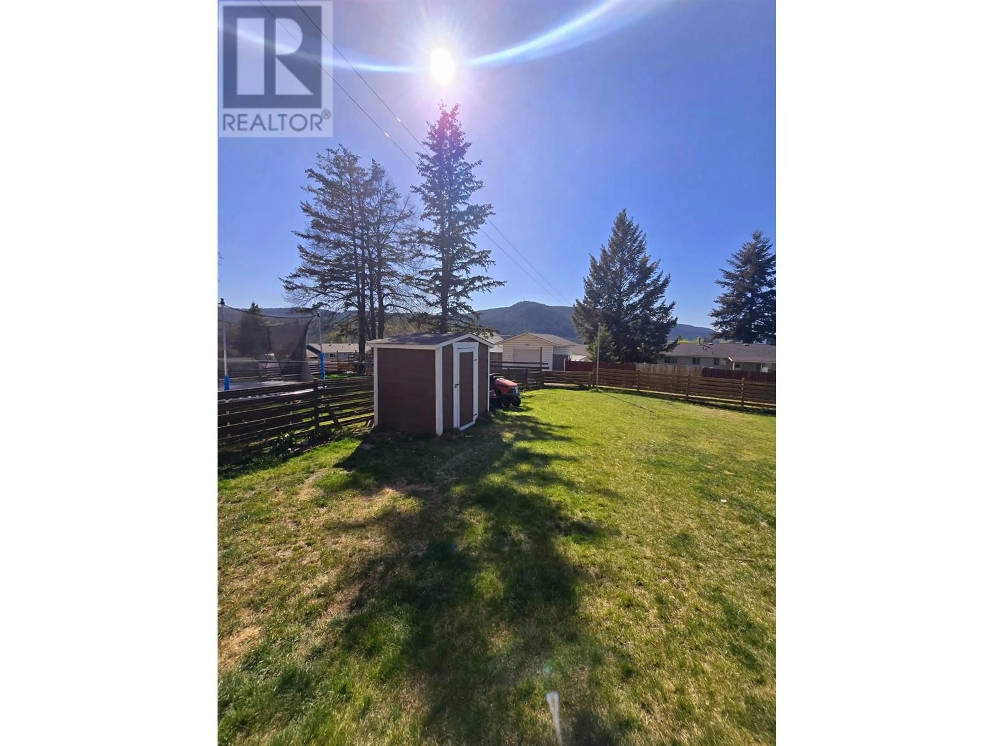 Shed for 725 PIGEON AVENUE, Williams Lake British Columbia V2G2B4