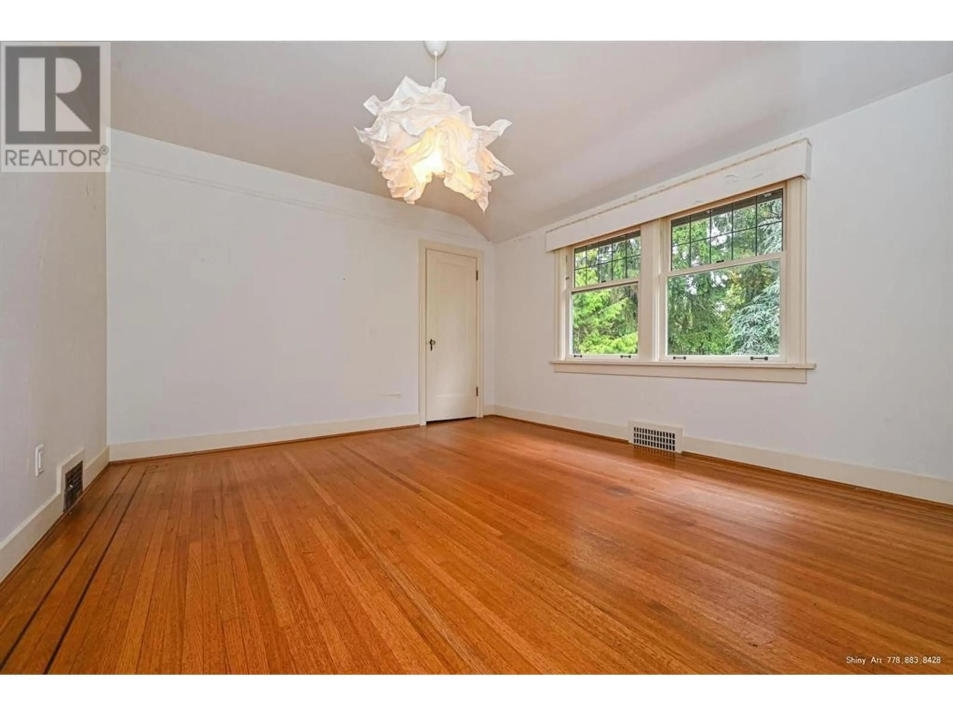 A pic of a room for 1383 32 AVENUE, Vancouver British Columbia V6H2J4