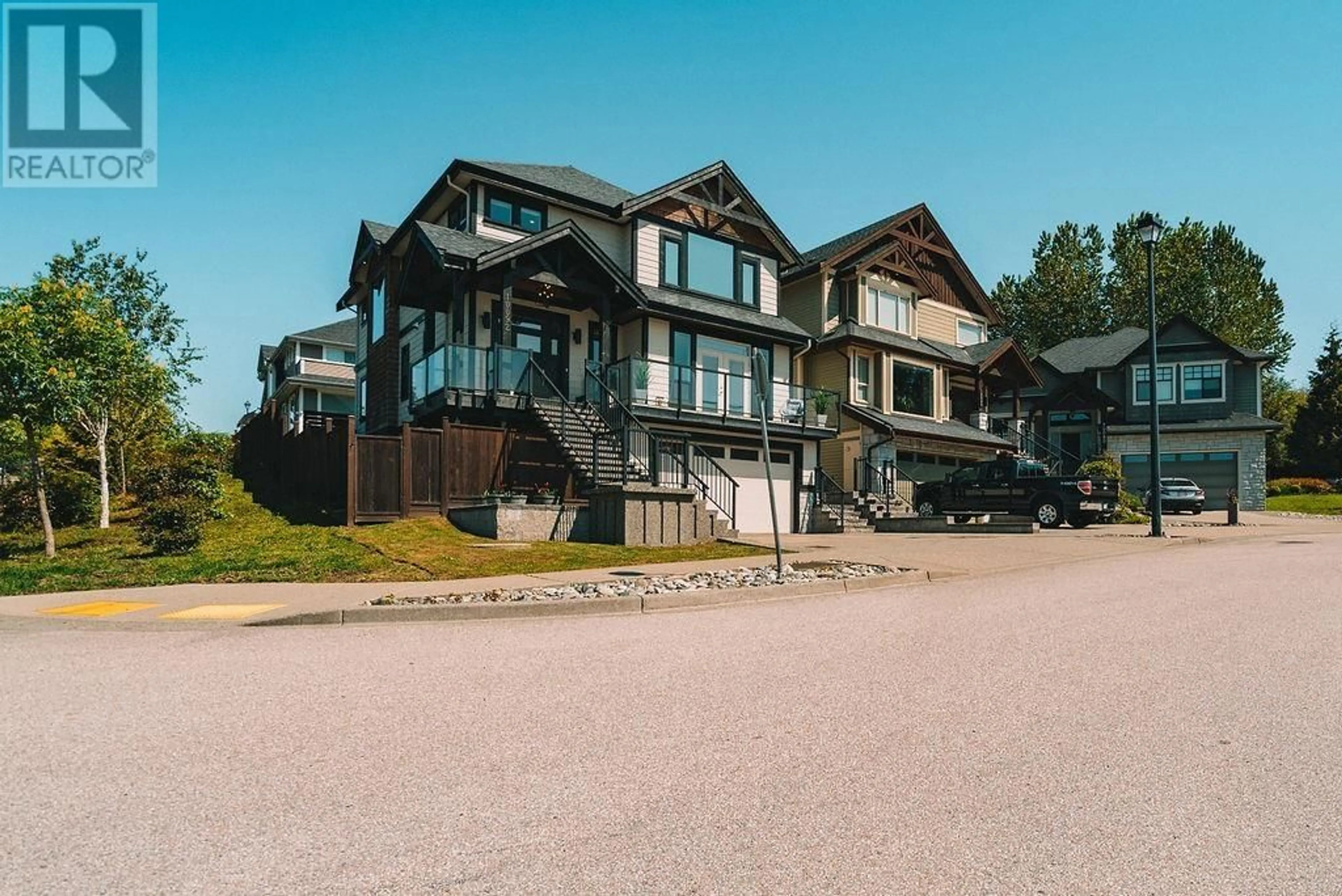 Unknown for 10092 247B STREET, Maple Ridge British Columbia V2W0H1