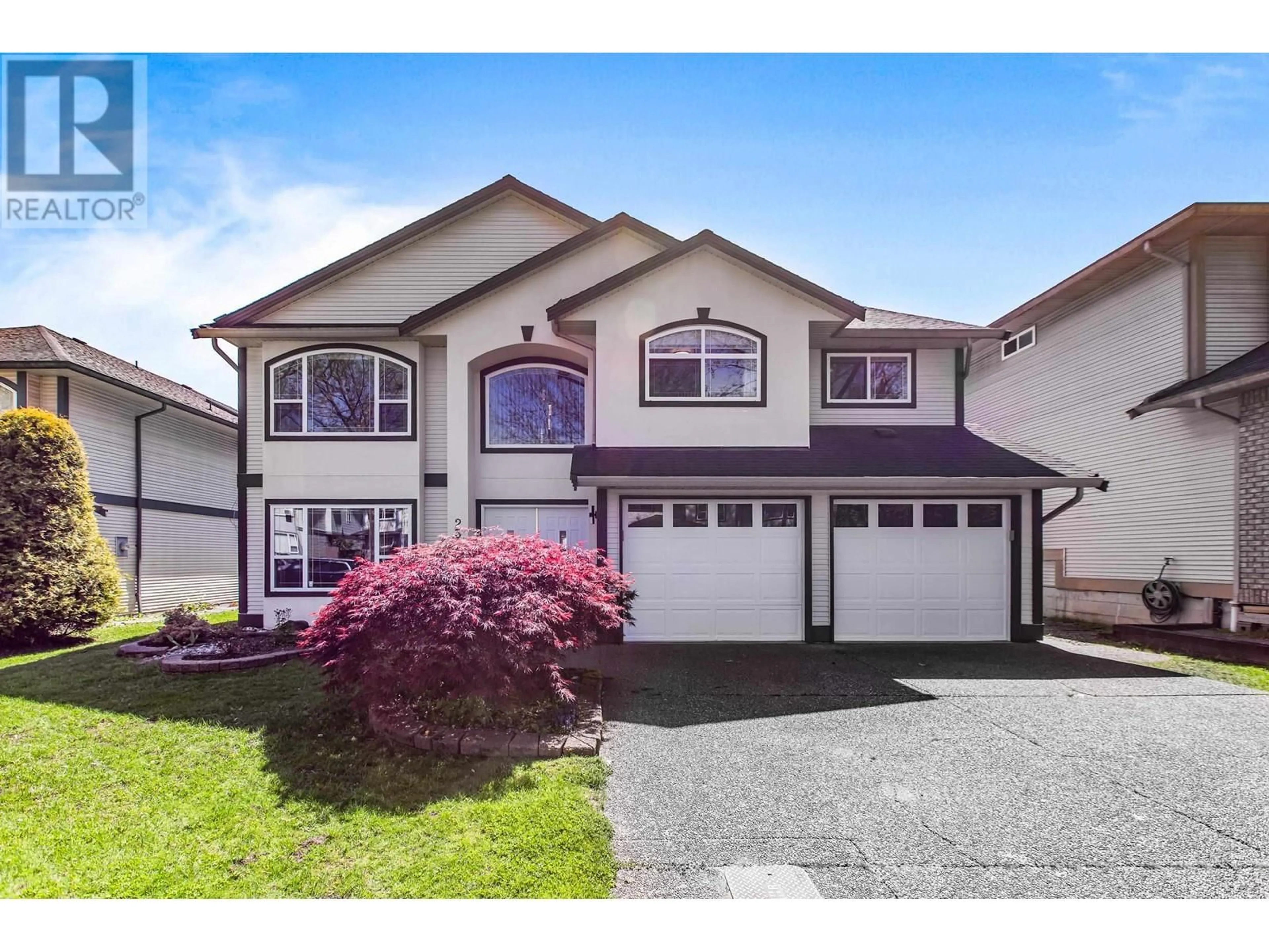 Home with vinyl exterior material, street for 23820 120B AVENUE, Maple Ridge British Columbia V4R4X4