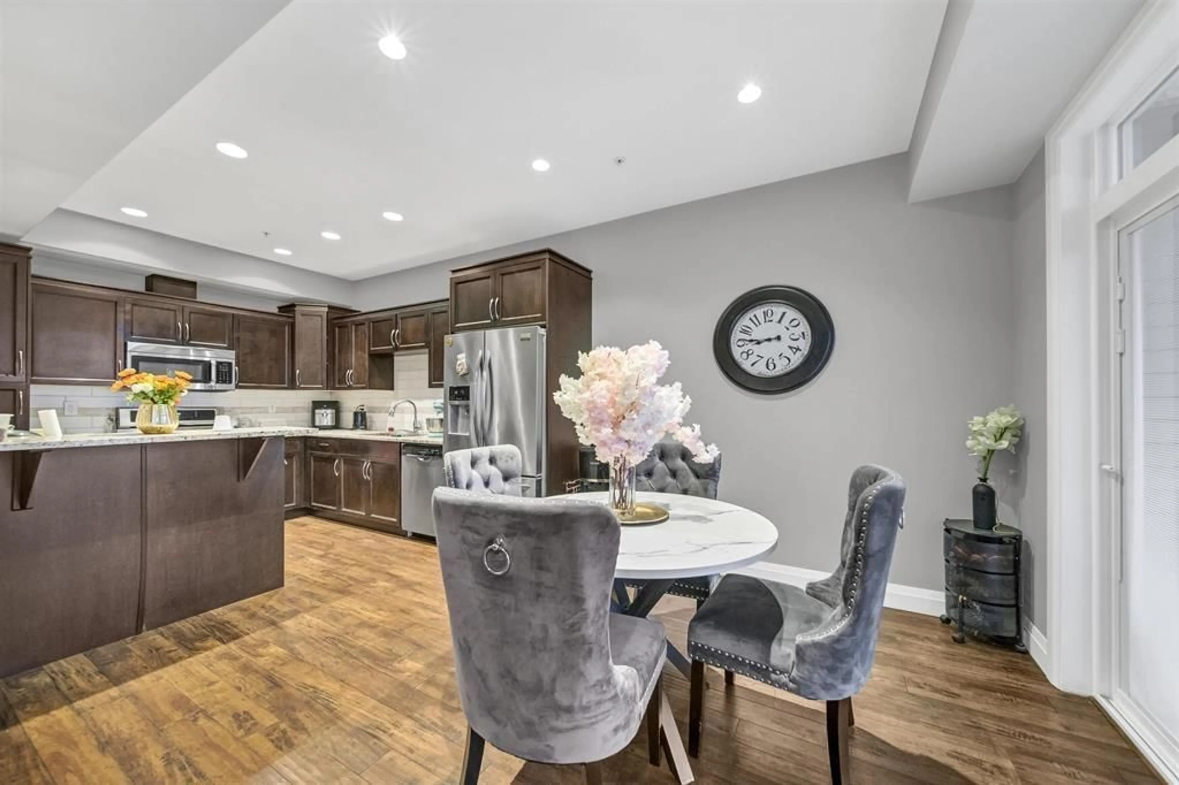 Open concept kitchen, unknown for 26 - 6026 LINDEMAN STREET, Chilliwack British Columbia V2R0W1