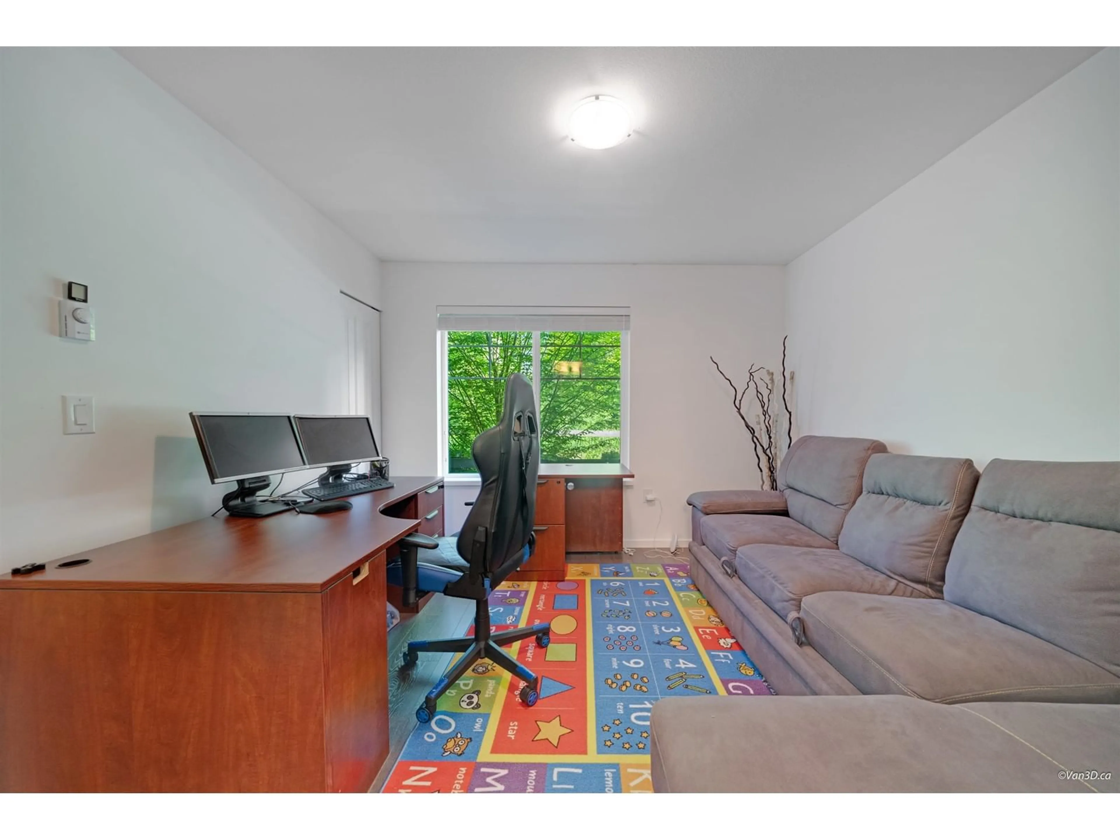 A pic of a room for 86 - 8168 136A, Surrey British Columbia V3W2Z6