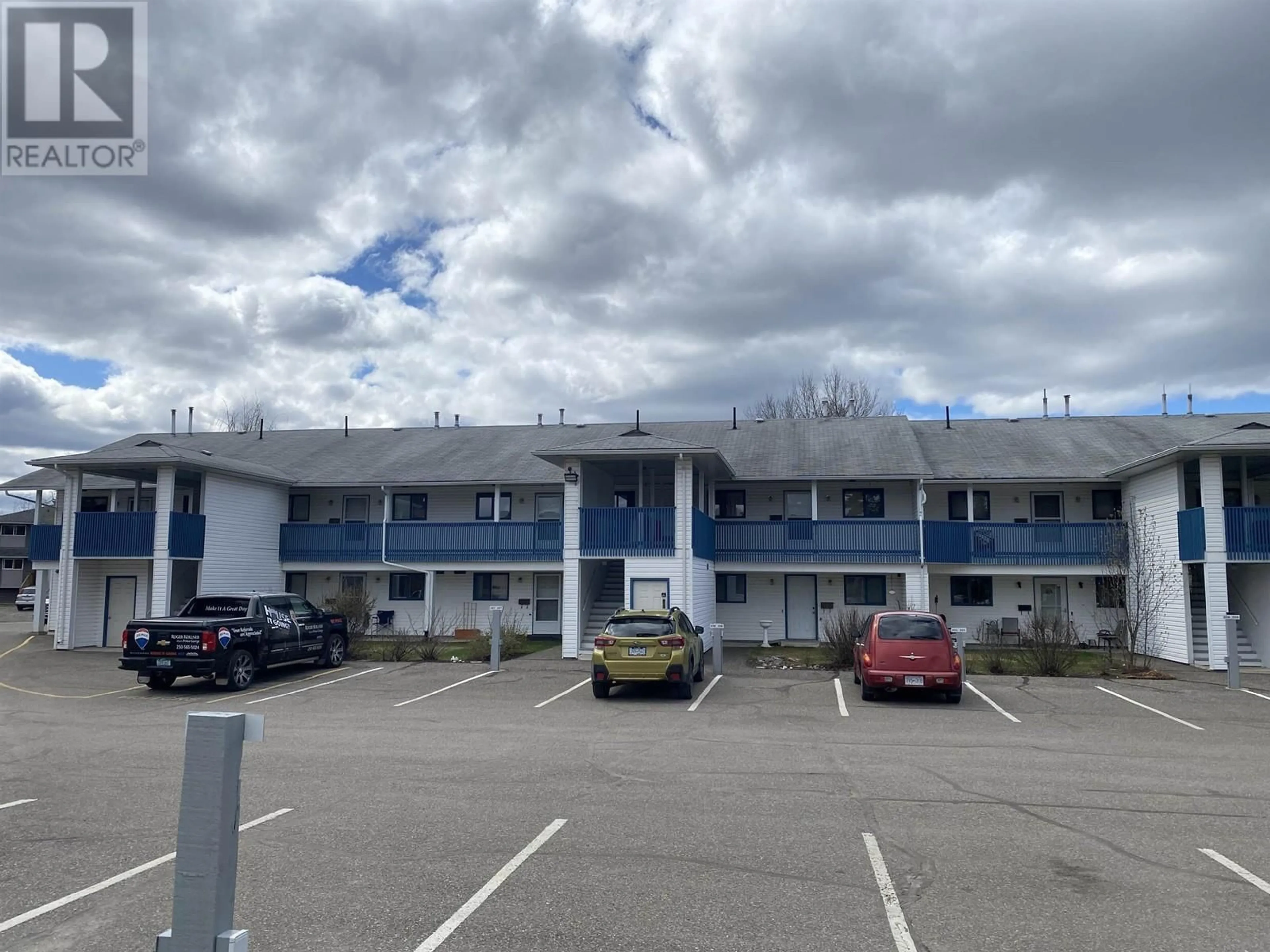 Unknown for 104 - 106 MCDERMID DRIVE, Prince George British Columbia V2M4T6