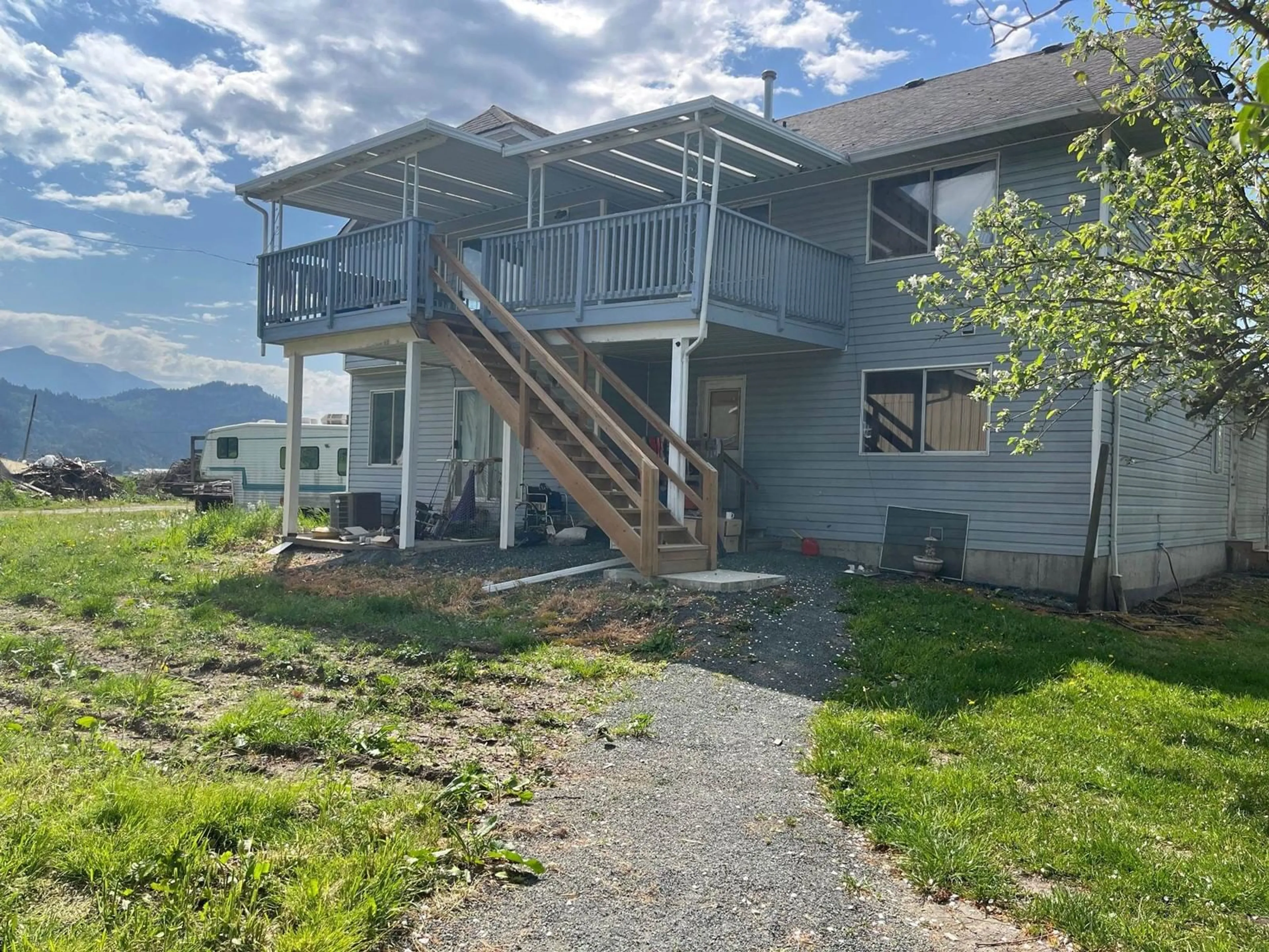 A pic from outside/outdoor area/front of a property/back of a property/a pic from drone, mountain view for 48818 PRAIRIE CENTRAL ROAD, Chilliwack British Columbia V2P6H3