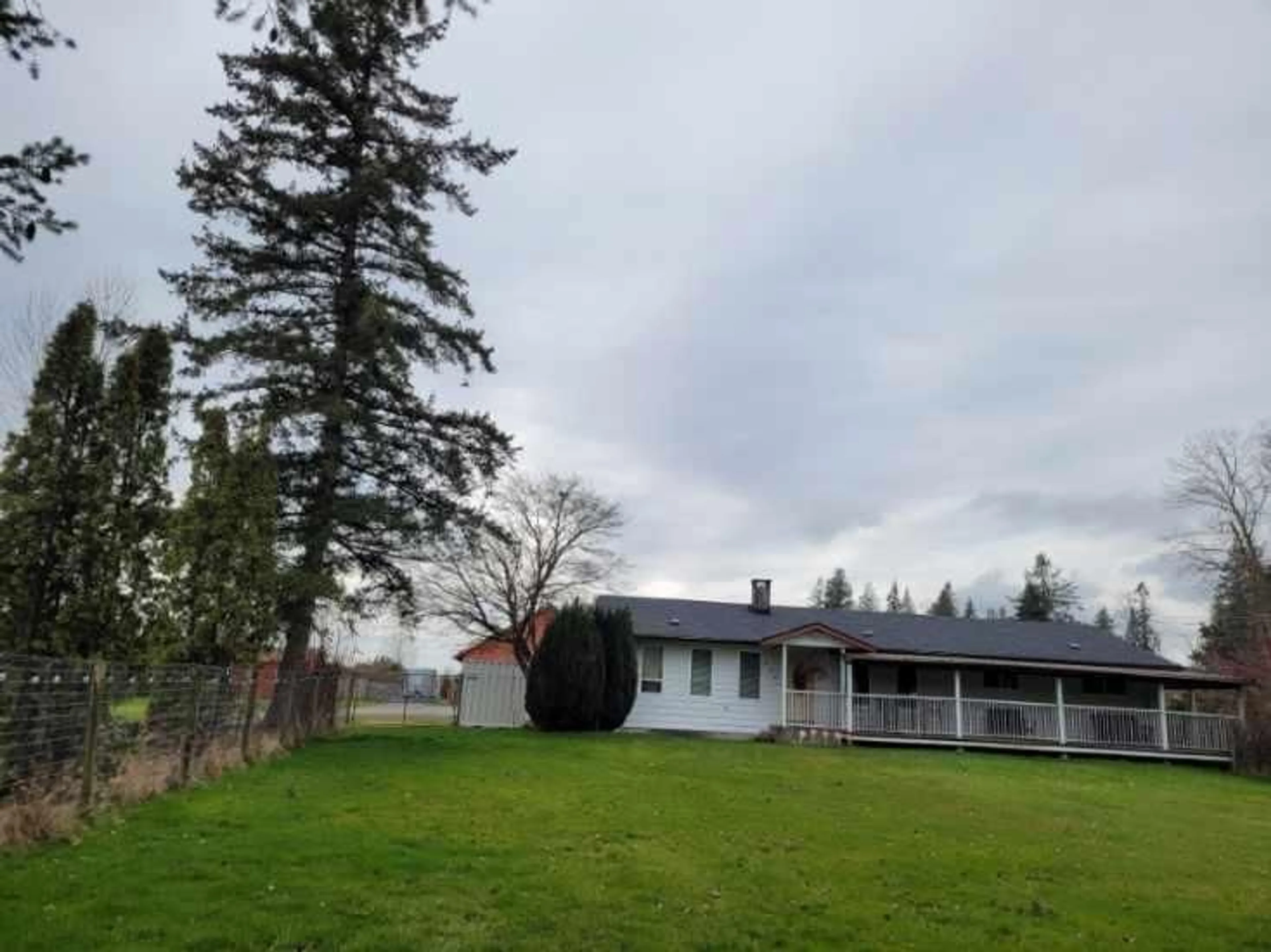 A pic from outside/outdoor area/front of a property/back of a property/a pic from drone, mountain view for 3561 240, Langley British Columbia V2Z2J3