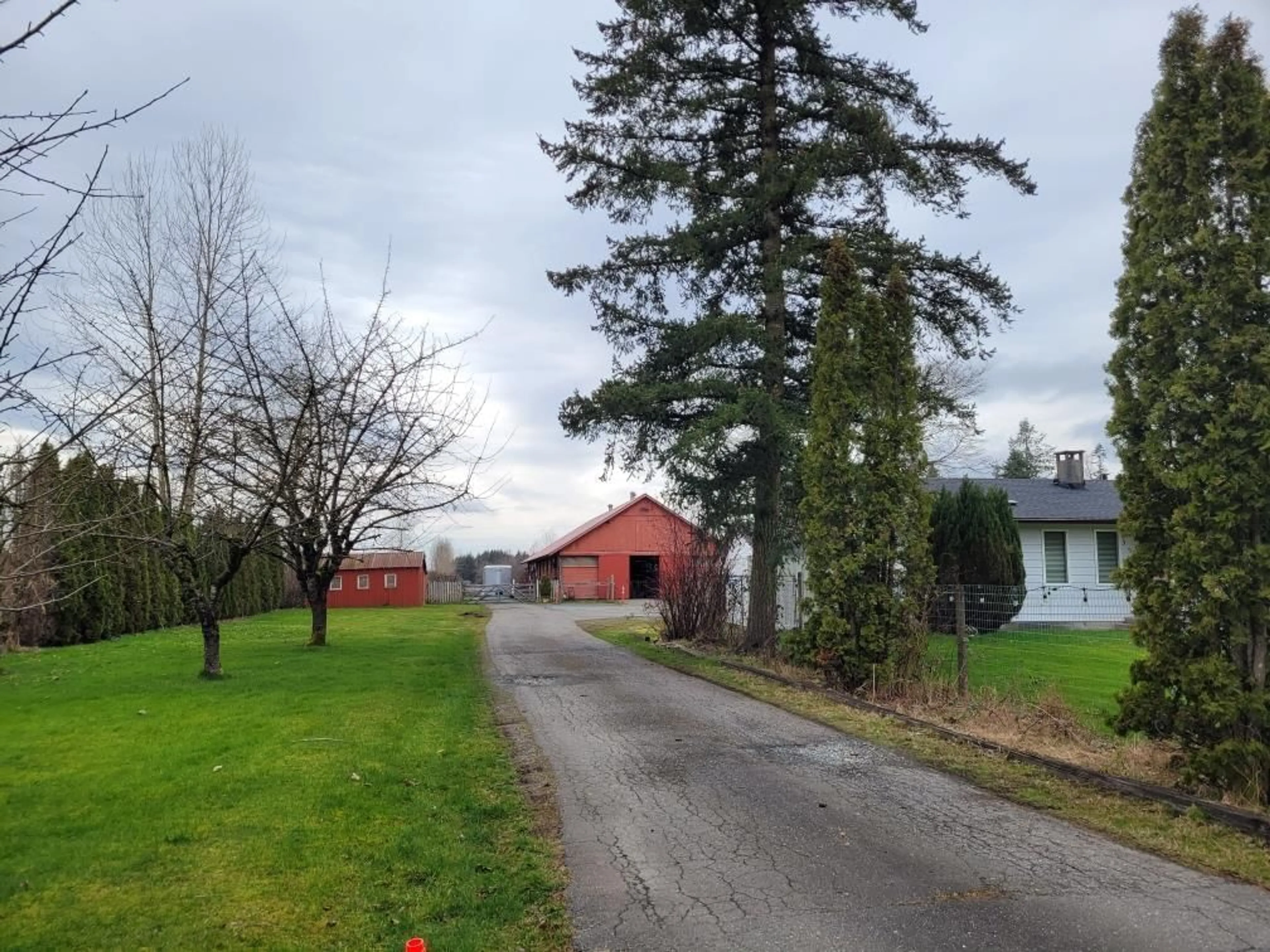 Shed for 3561 240, Langley British Columbia V2Z2J3