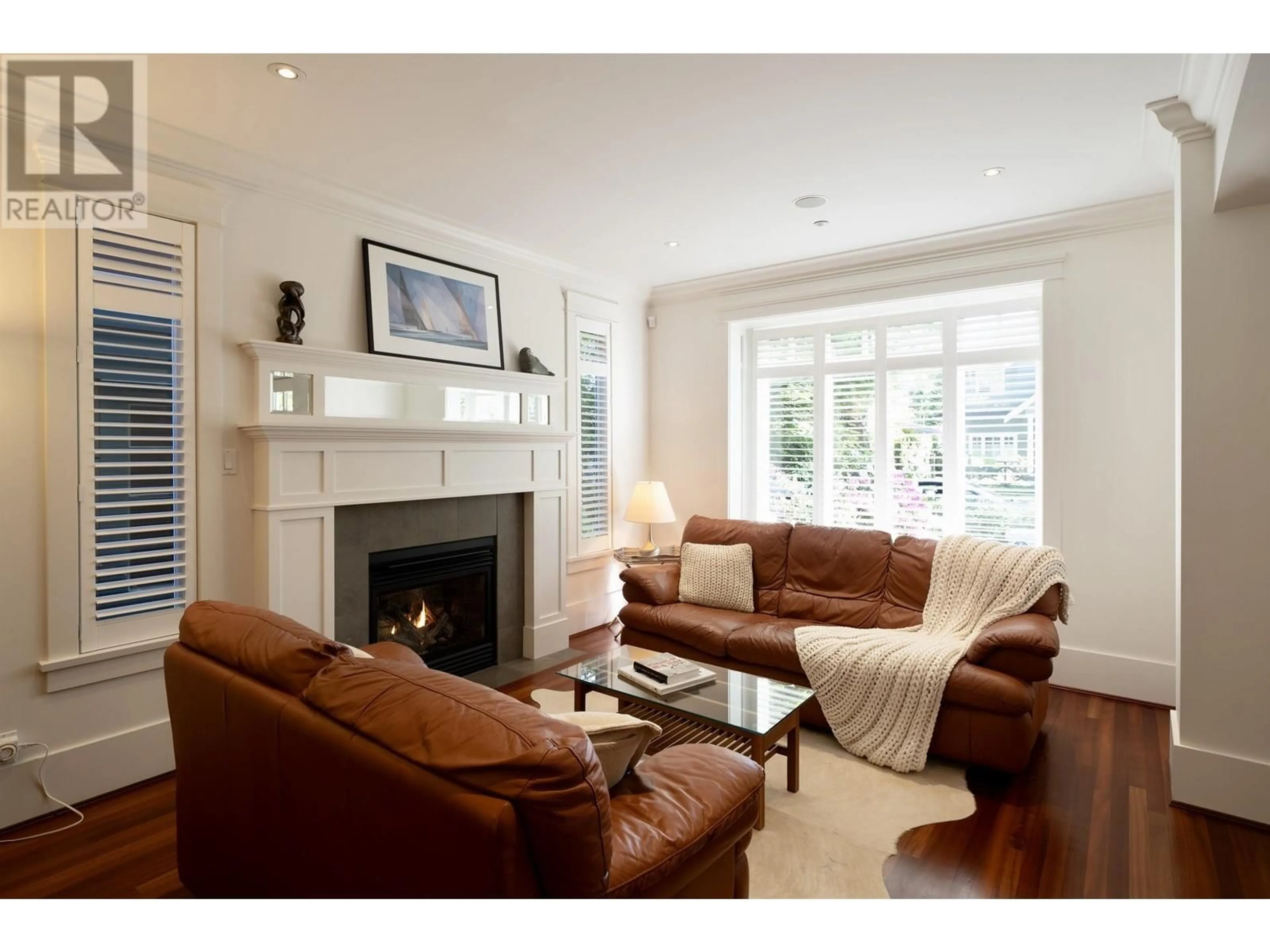 Living room with furniture, unknown for 4273 14TH AVENUE, Vancouver British Columbia V6R2X7