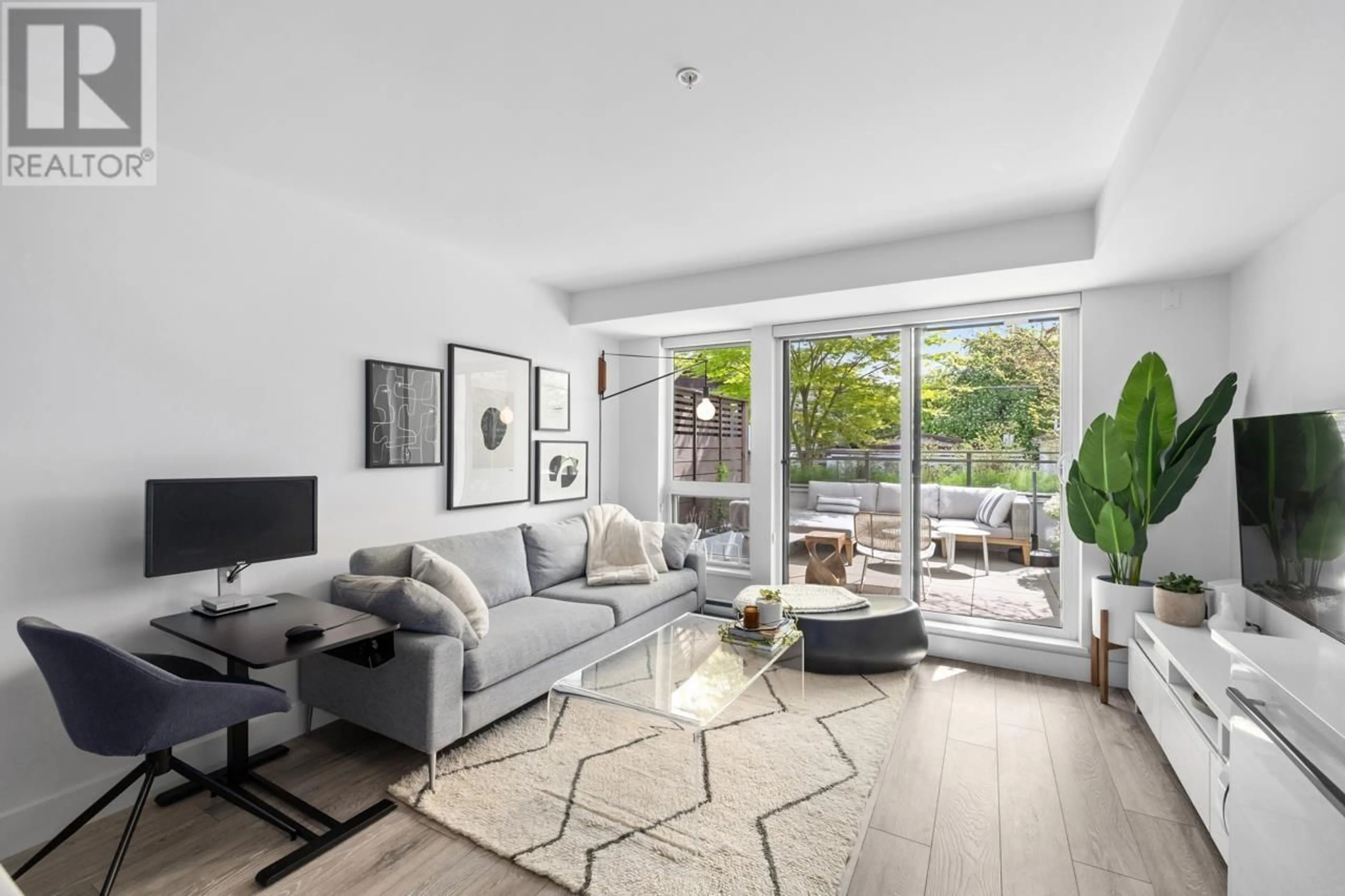 Living room with furniture, unknown for 204 - 630 BROADWAY STREET, Vancouver British Columbia V5T0J1