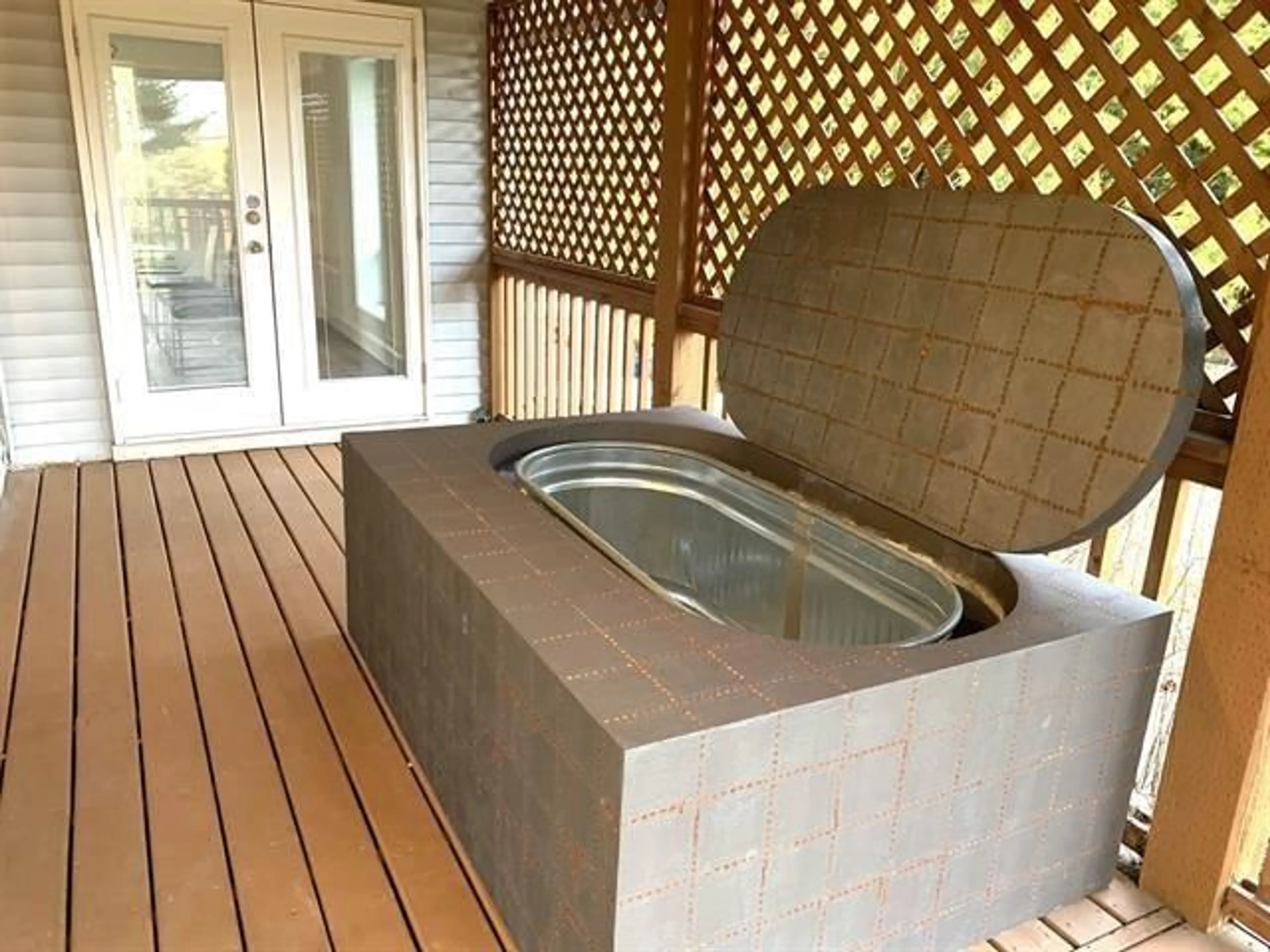Contemporary bathroom, unknown for 7657 HORNE, Mission British Columbia V2V3Y8