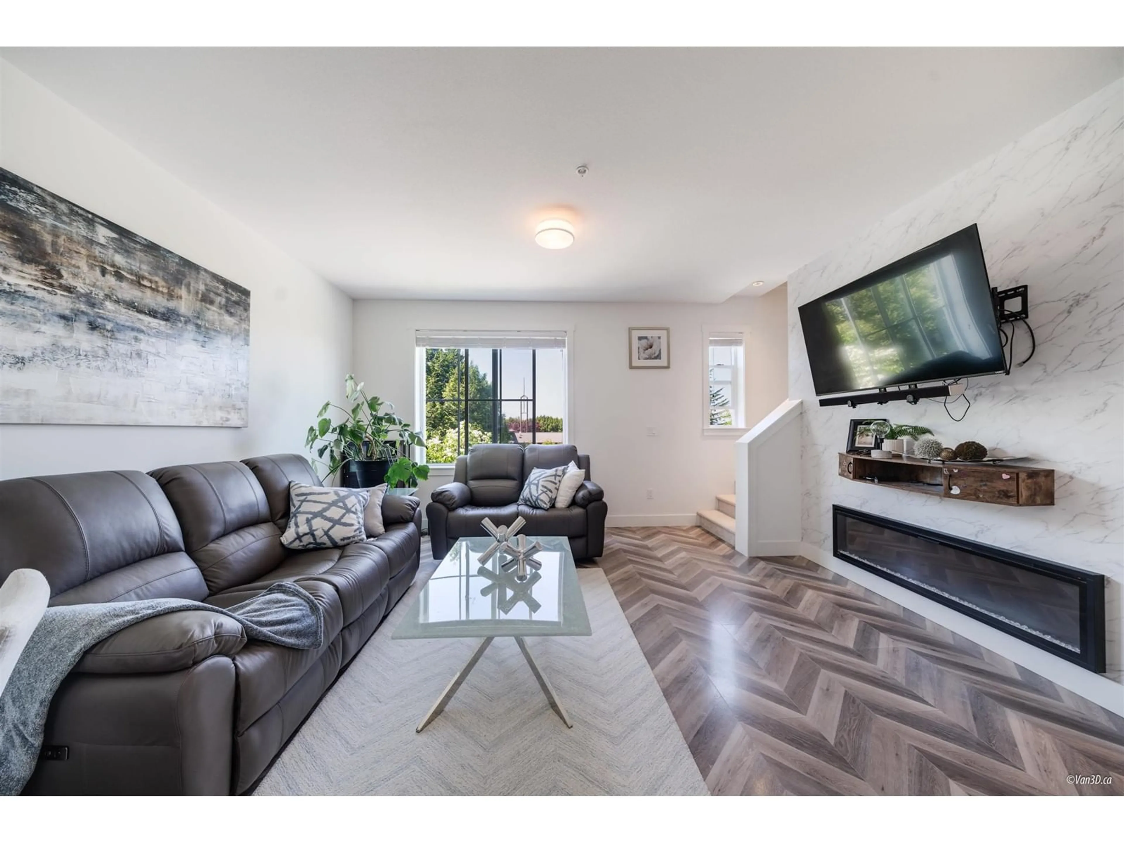 Living room with furniture, unknown for 34 - 8161 201, Langley British Columbia V2Y4J1