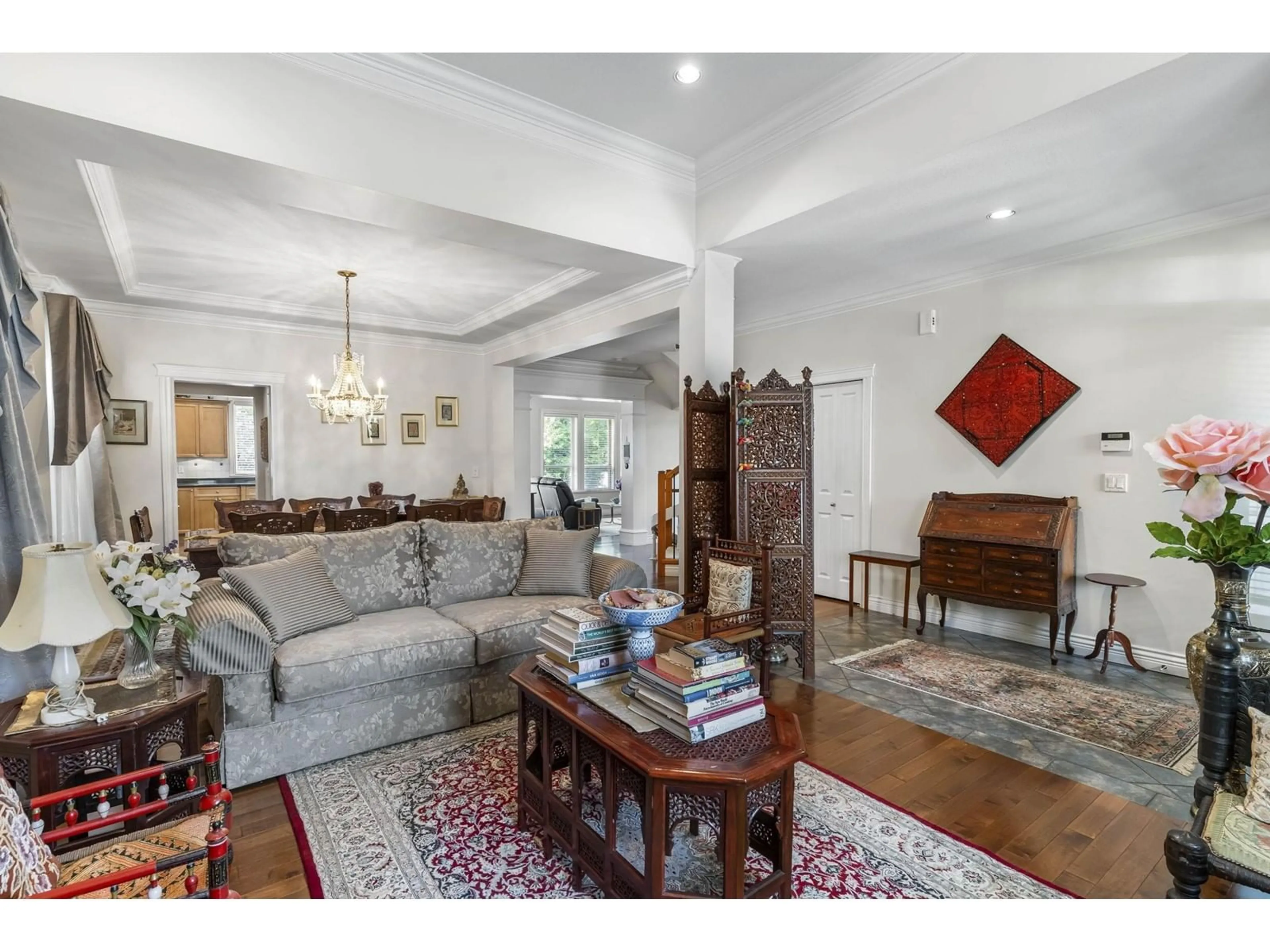 Living room with furniture, unknown for 12038 59, Surrey British Columbia V3X3L3