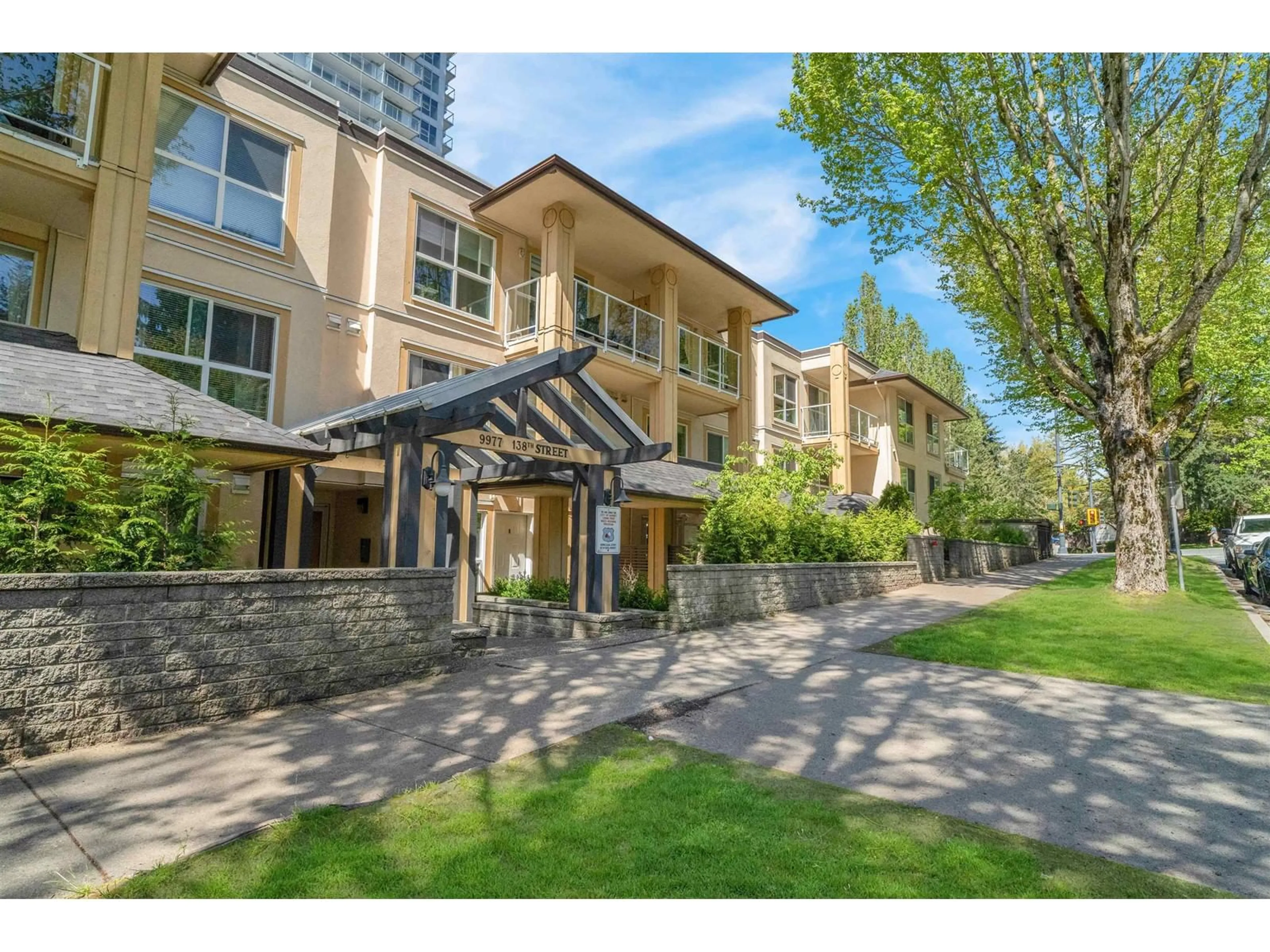 Unknown for 8 - 9977 138 STREET, Surrey British Columbia V3T5E4