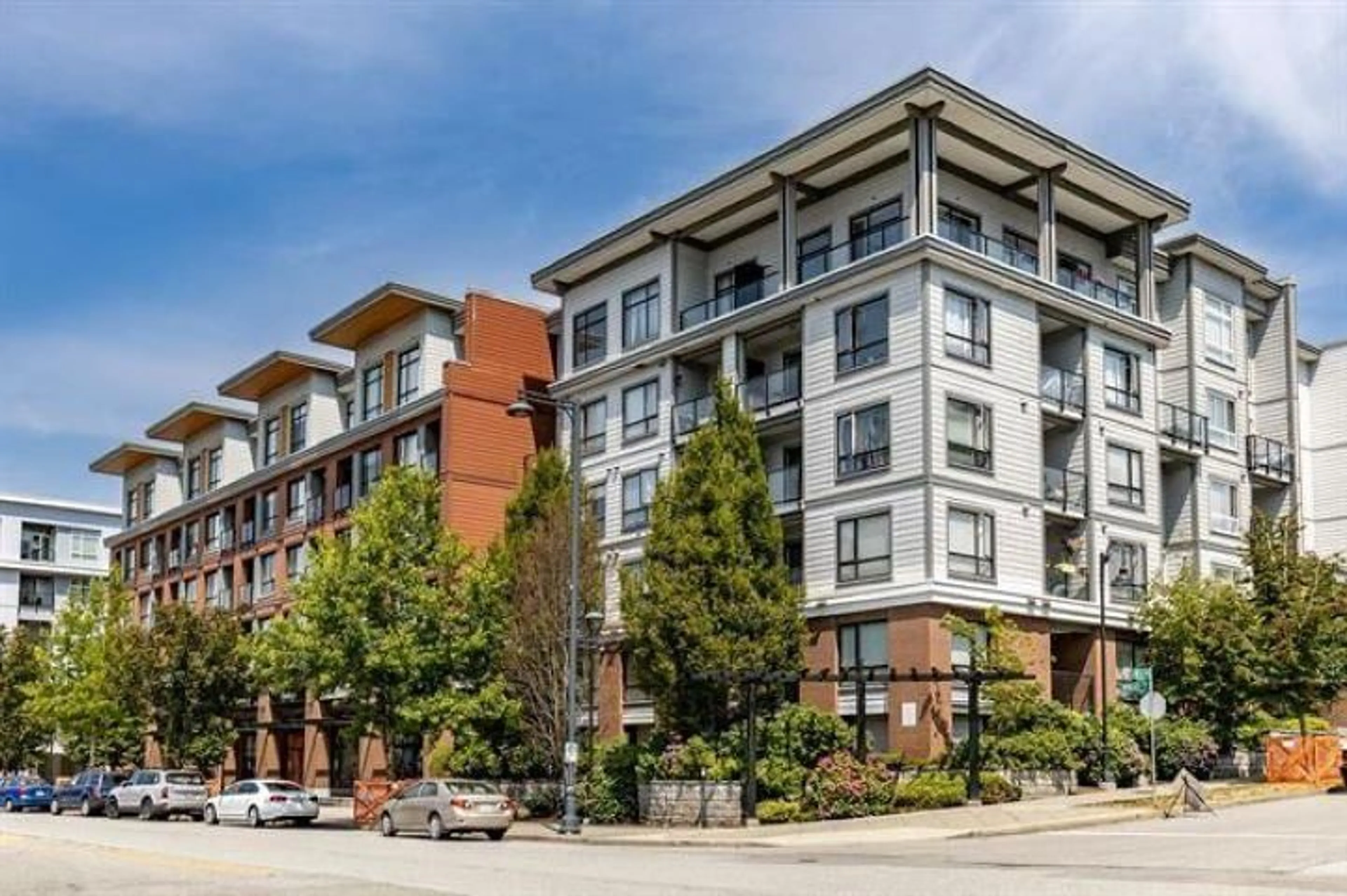 Unknown for 417 - 13733 107A, Surrey British Columbia V3T0B7