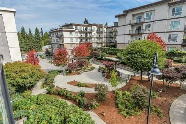 417 - 13733 107A AVENUE, Surrey 4