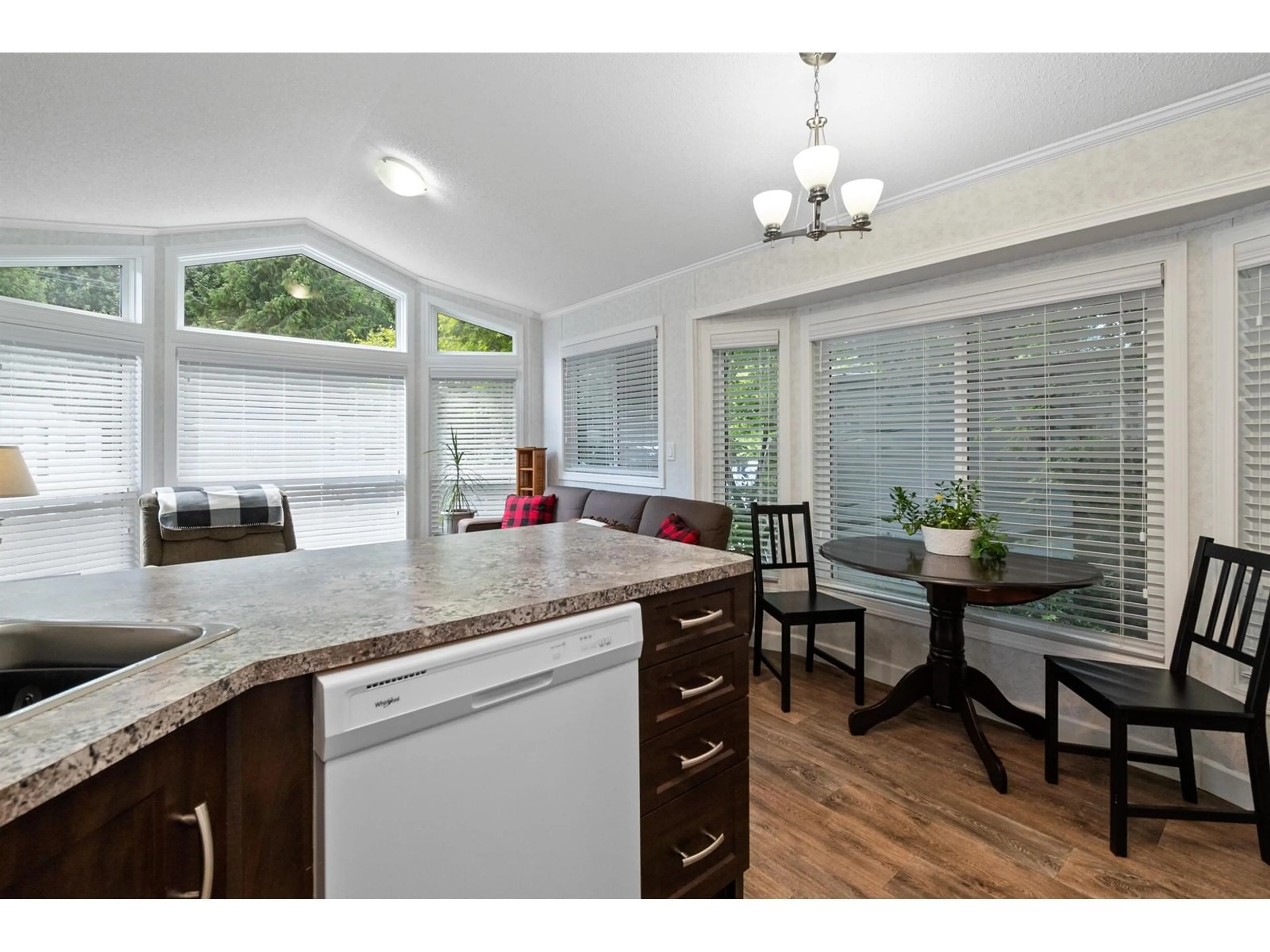 Open concept kitchen, wood/laminate floor for 39 - 14600 MORRIS VALLEY, Mission British Columbia V0M1A1