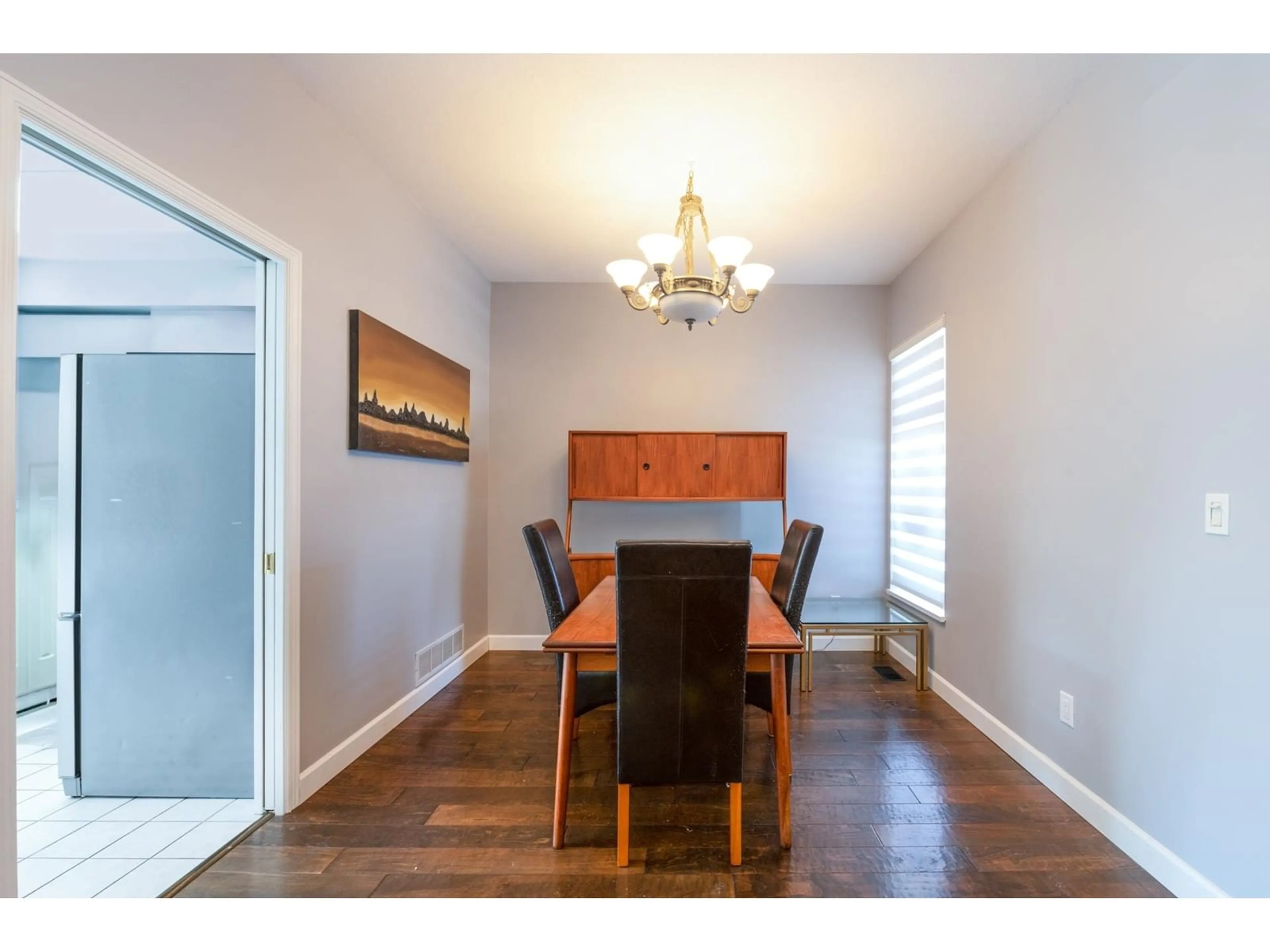 Dining room, wood/laminate floor for 133 - 20820 87, Langley British Columbia V1M3W5