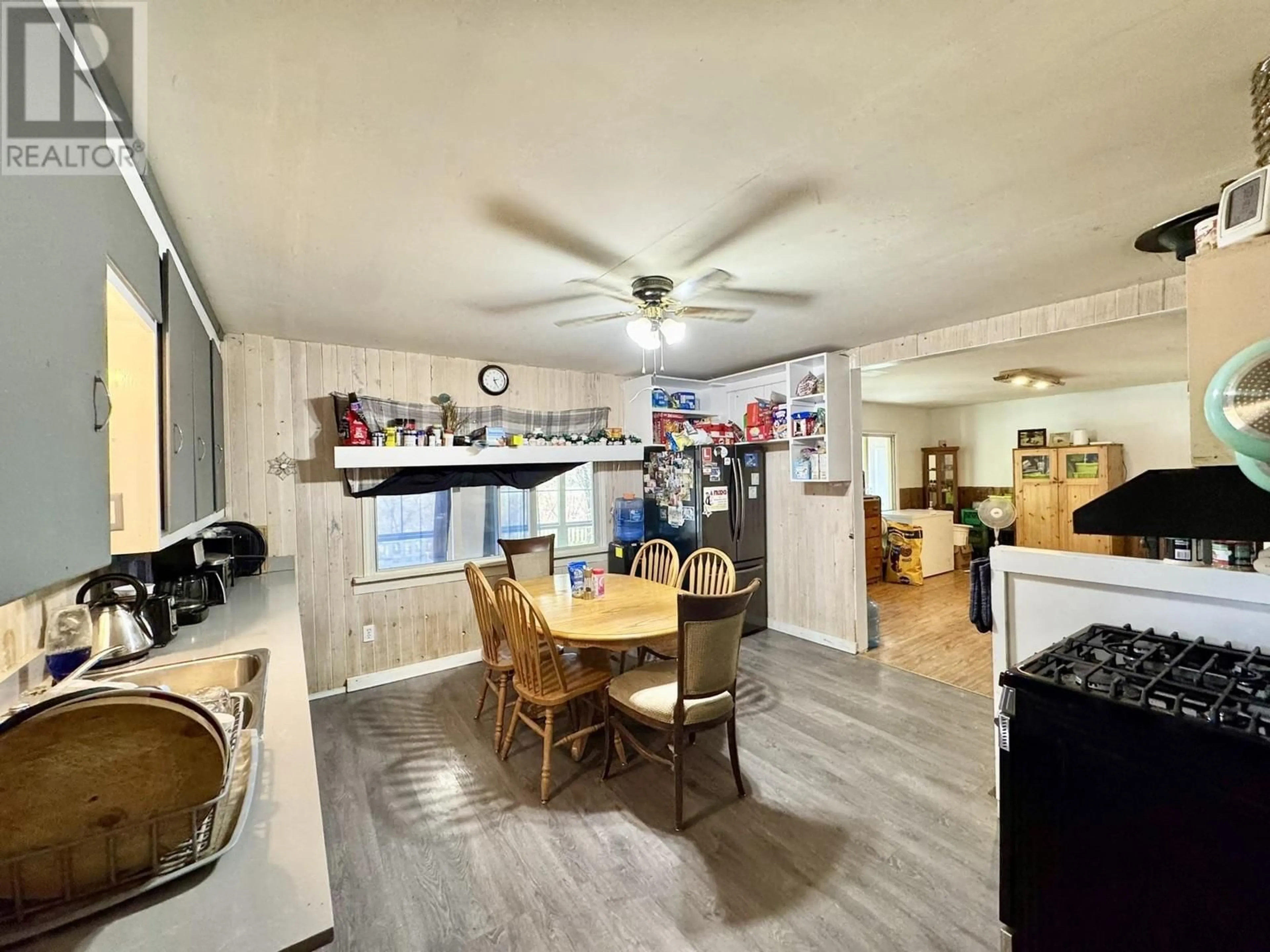Open concept kitchen, unknown for 4574 CANIM-HENDRIX LAKE ROAD, Forest Grove British Columbia V0K1M0