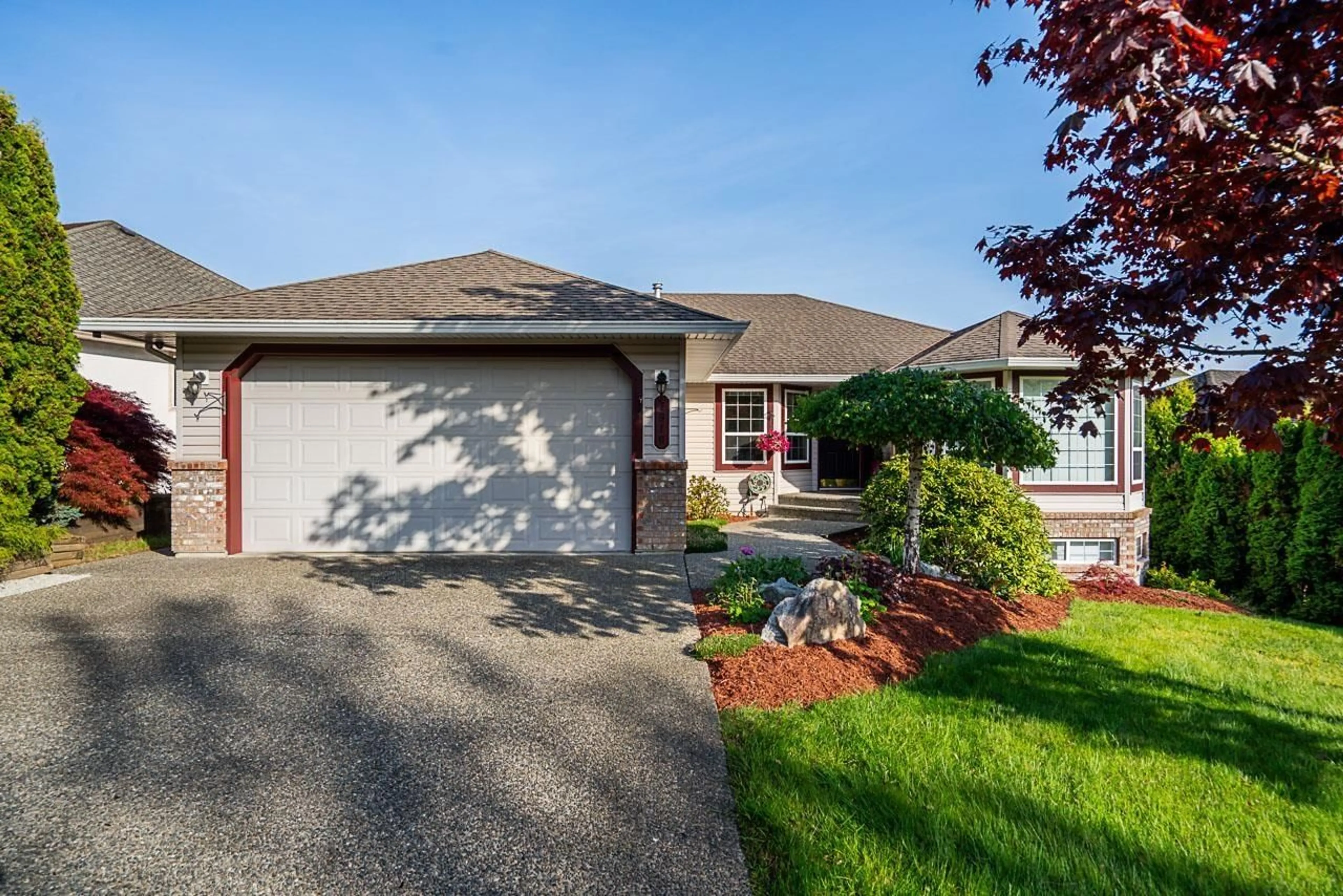 Home with vinyl exterior material, street for 7910 TOPPER, Mission British Columbia V2V6Z2