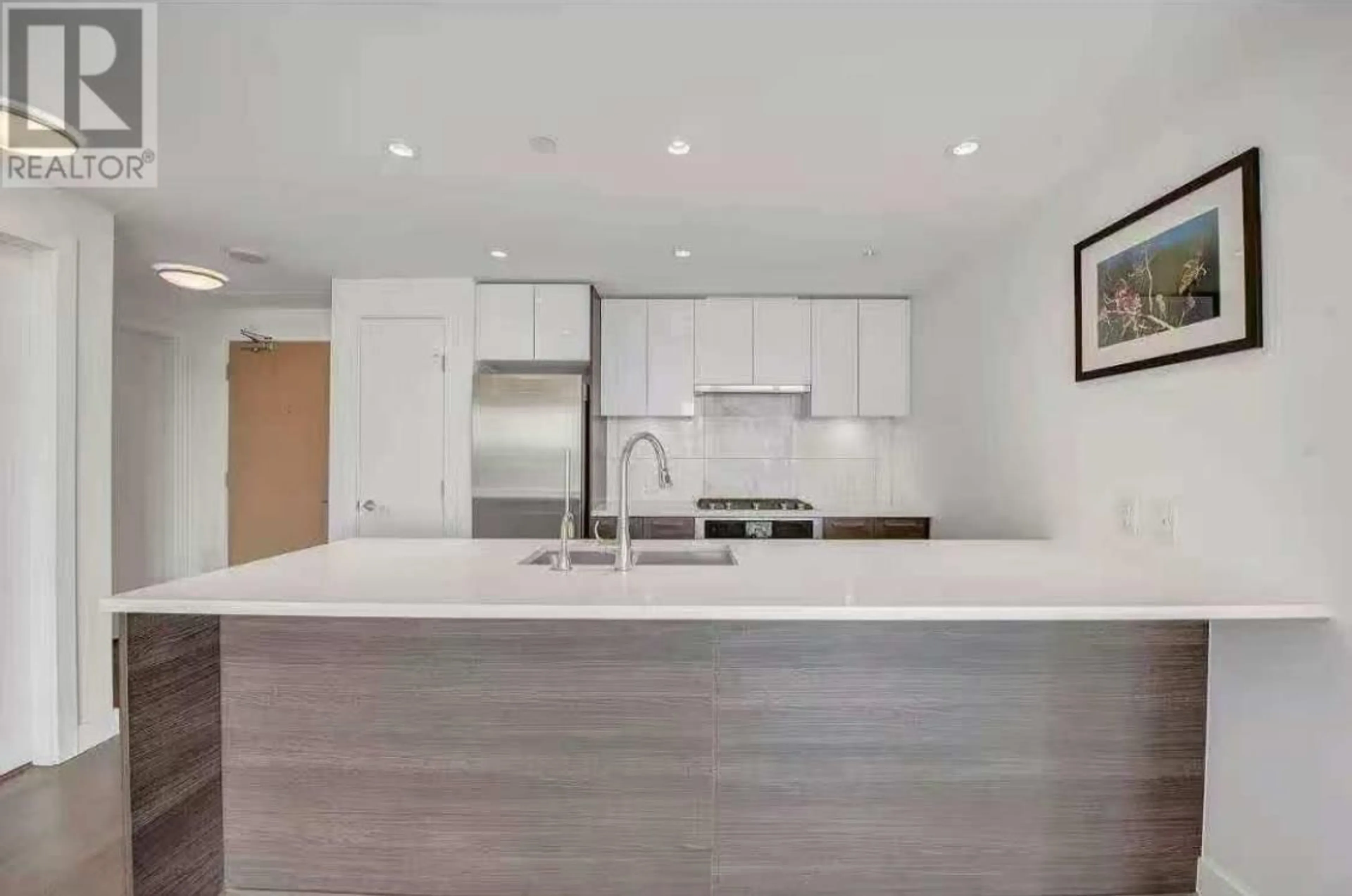 Open concept kitchen, unknown for 802 - 3557 SAWMILL CRESCENT, Vancouver British Columbia V5S0E2