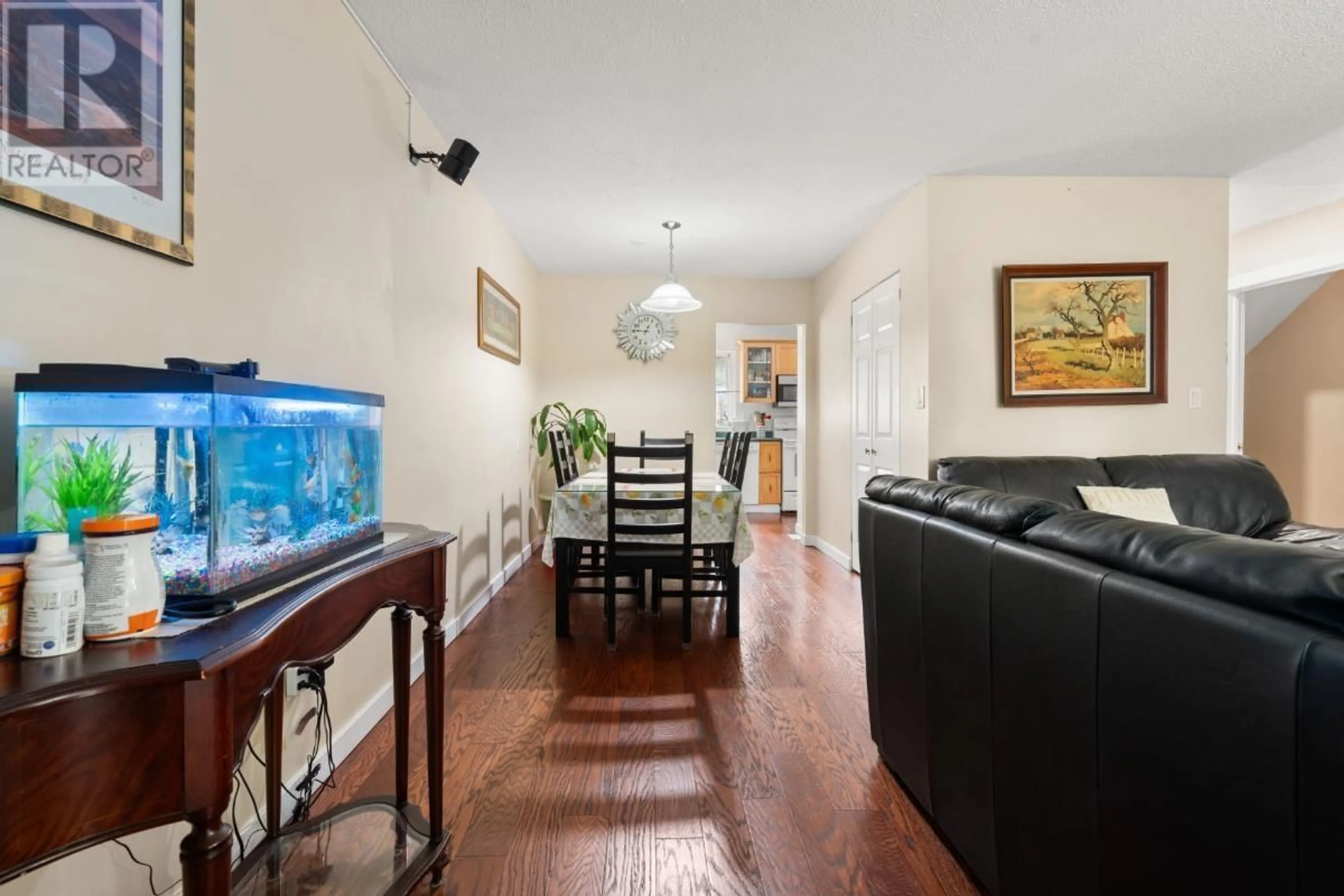 Unknown for 883 OLD LILLOOET ROAD, North Vancouver British Columbia V7J2H6