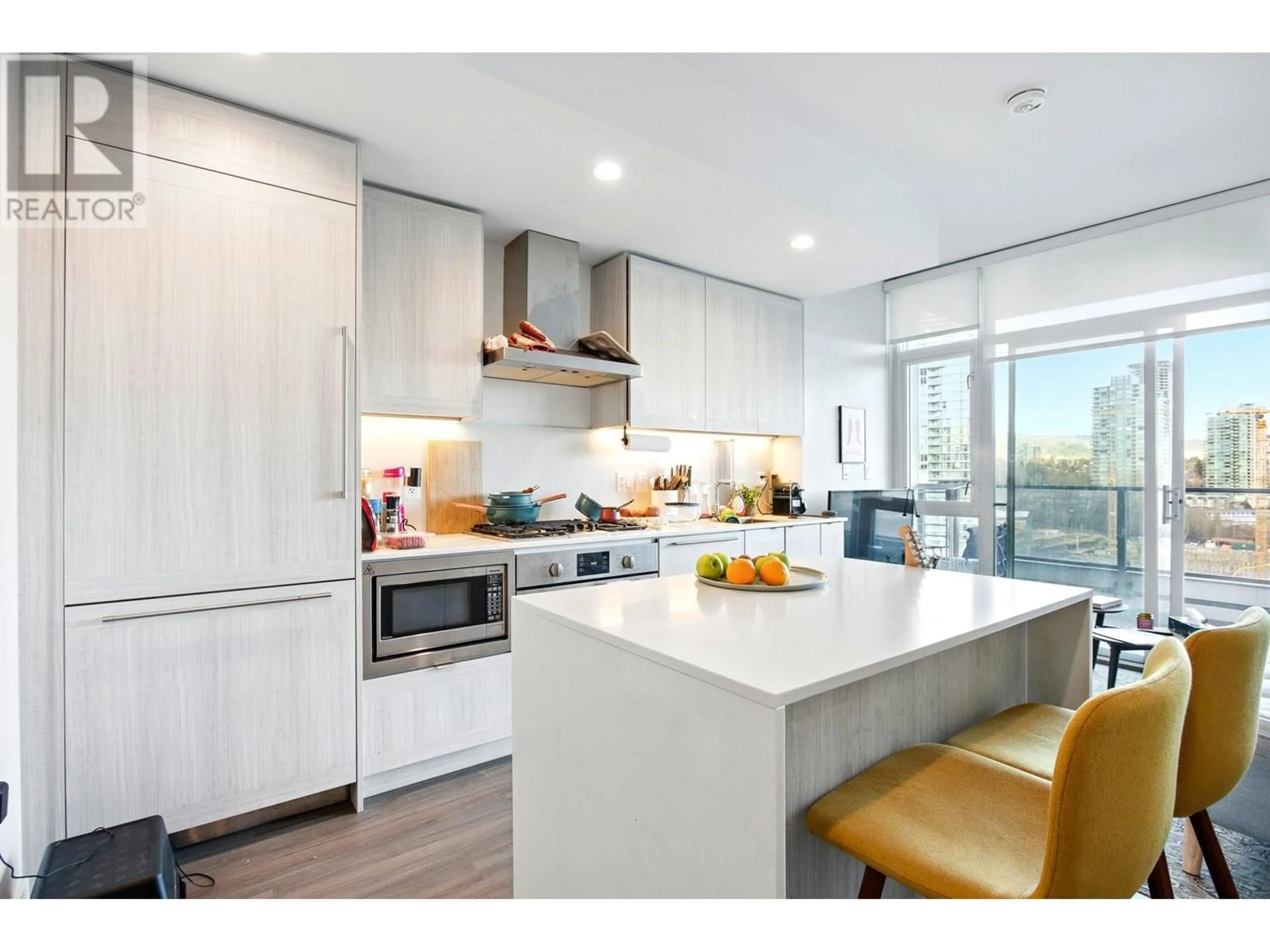 Open concept kitchen, unknown for 1203 - 2351 BETA AVENUE, Burnaby British Columbia V5C0M2