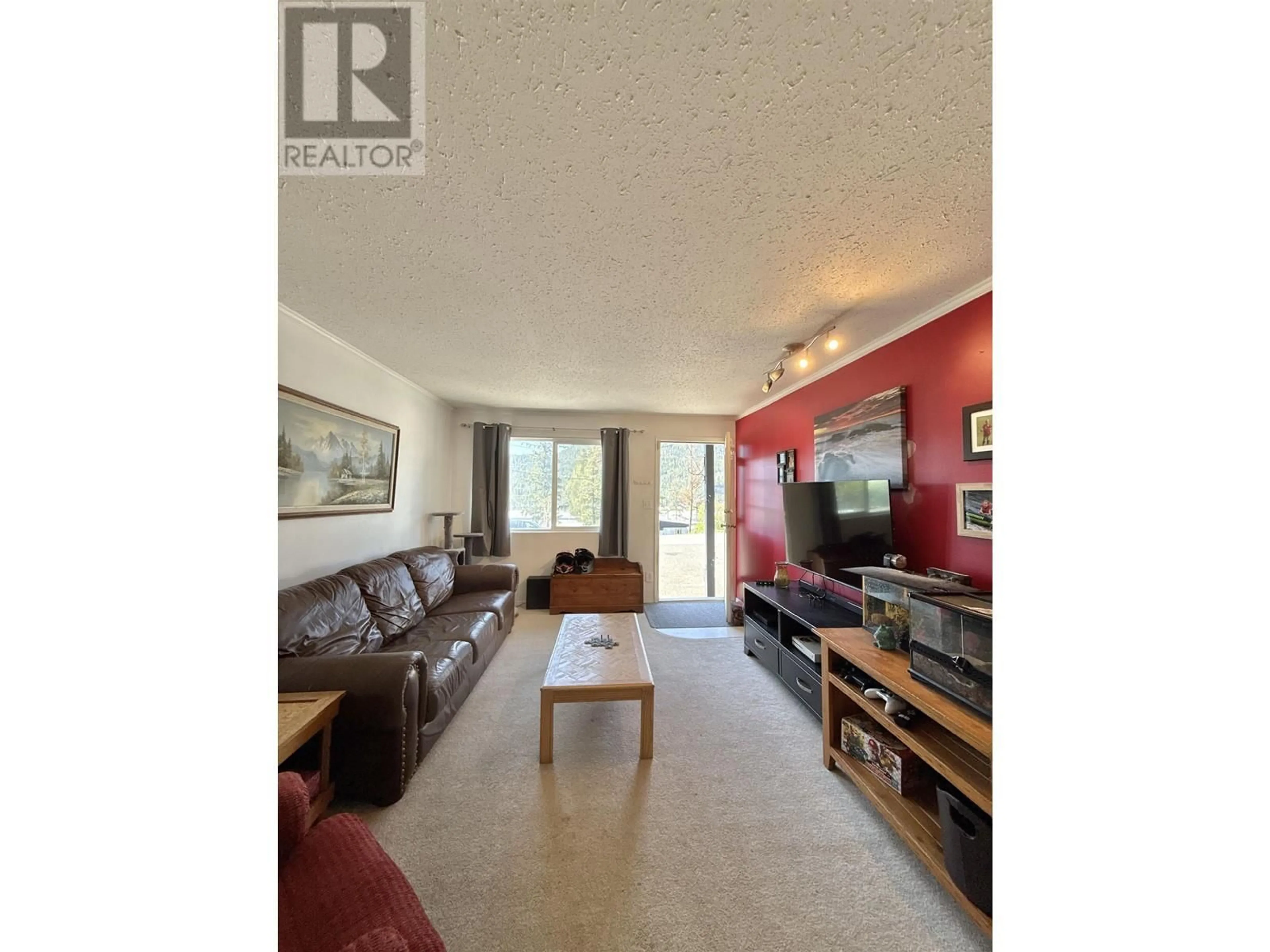 Living room with furniture, unknown for 2 - 1164 SECOND AVENUE, Williams Lake British Columbia V2G1X8