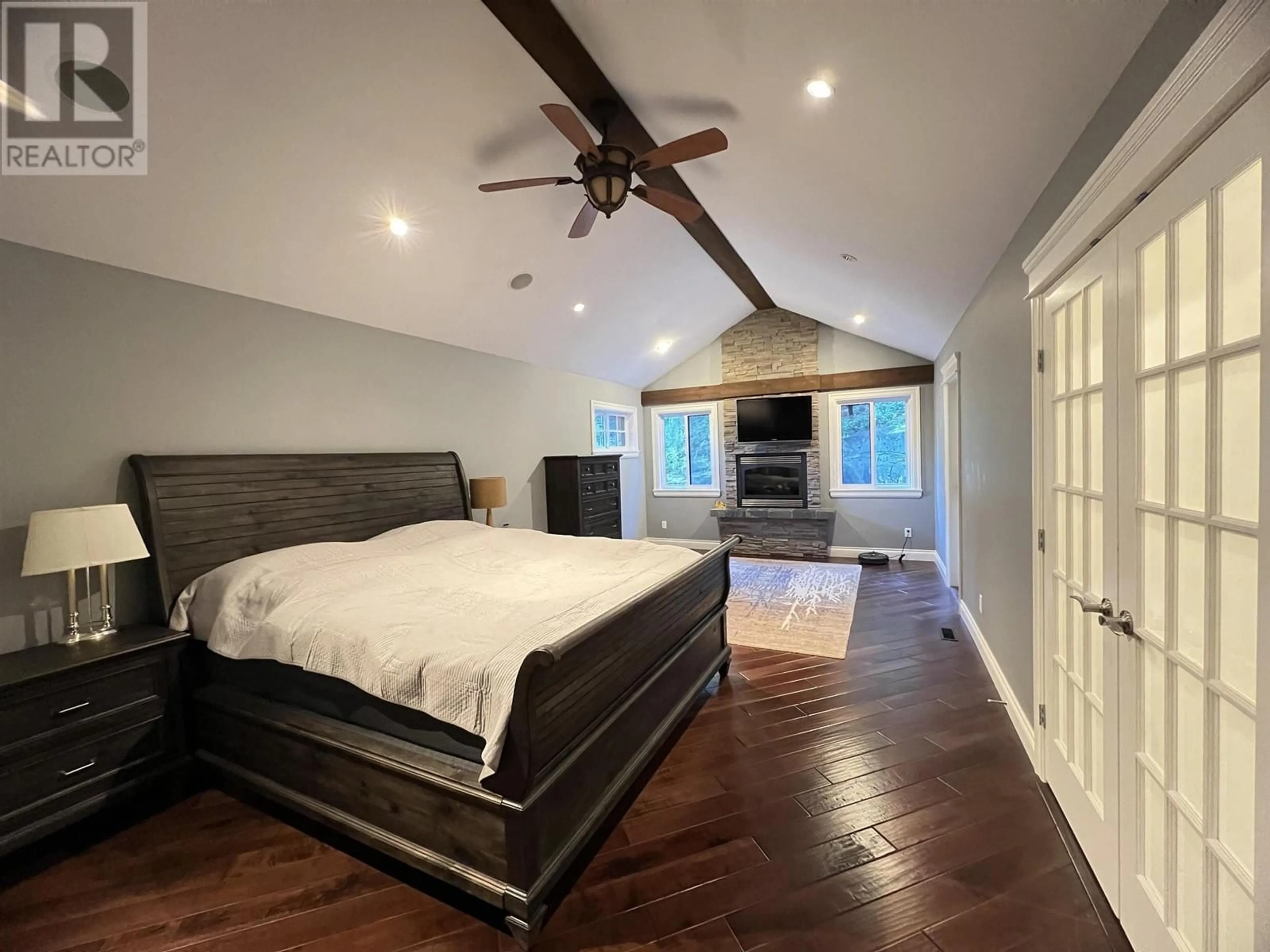 A pic of a room for 2871 FERN DRIVE, Anmore British Columbia V3H4W9