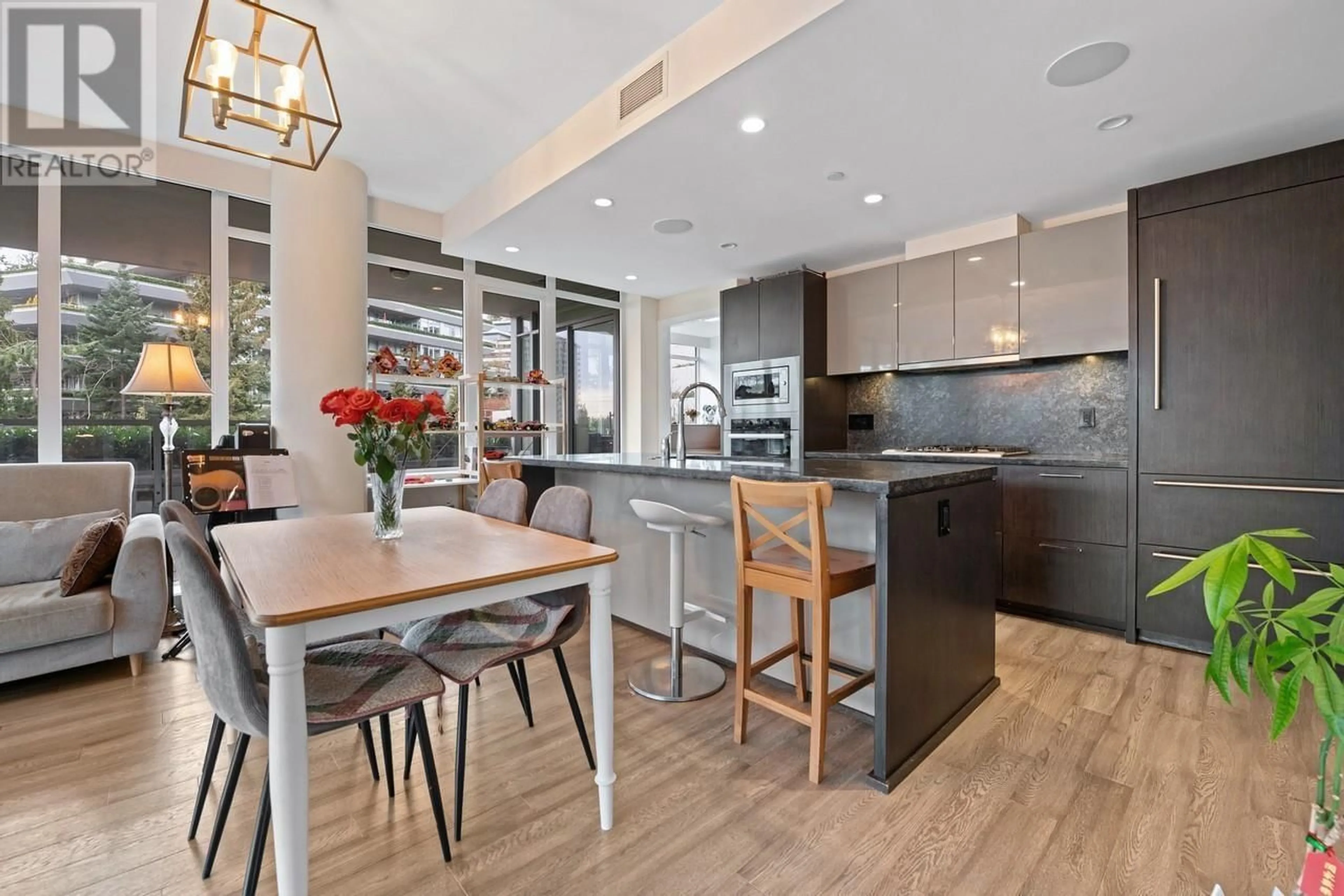 Open concept kitchen, unknown for 203 - 788 ARTHUR ERICKSON PLACE, West Vancouver British Columbia V7T0B6