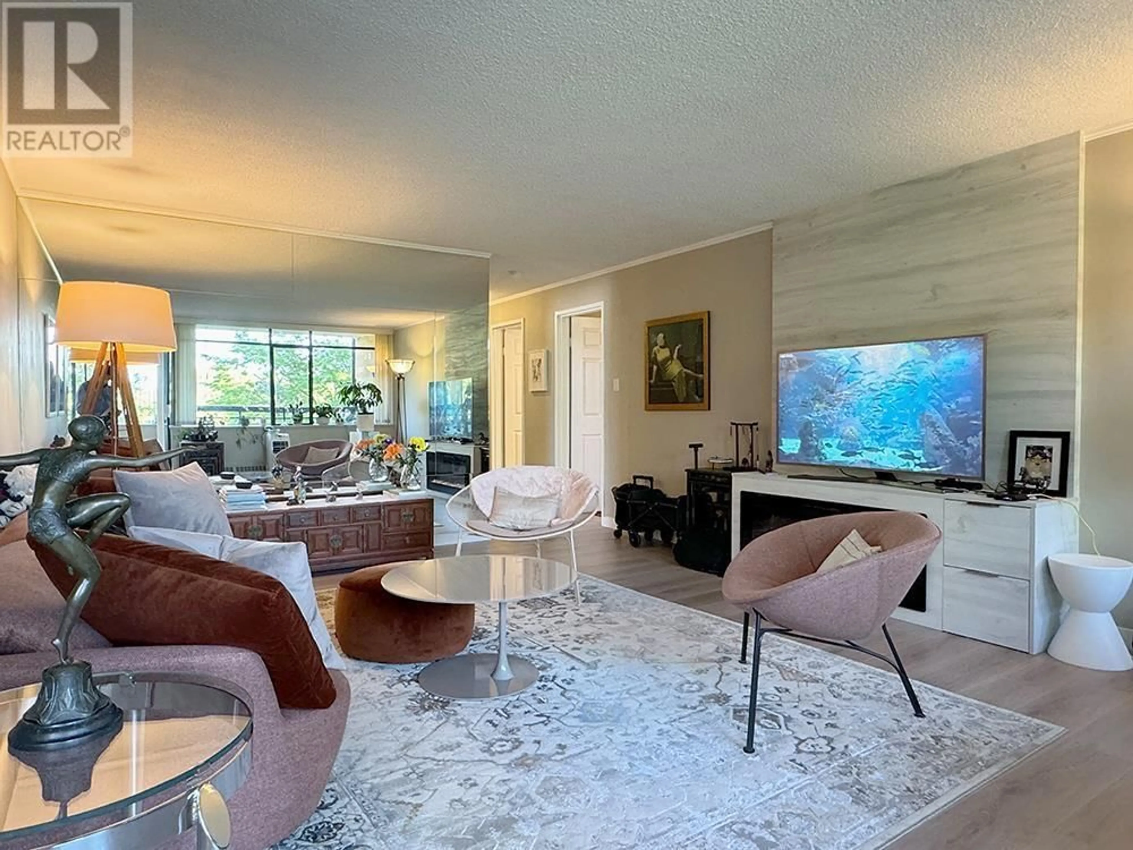 Living room with furniture, unknown for 405 - 6611 MINORU BOULEVARD, Richmond British Columbia V6Y1Y9