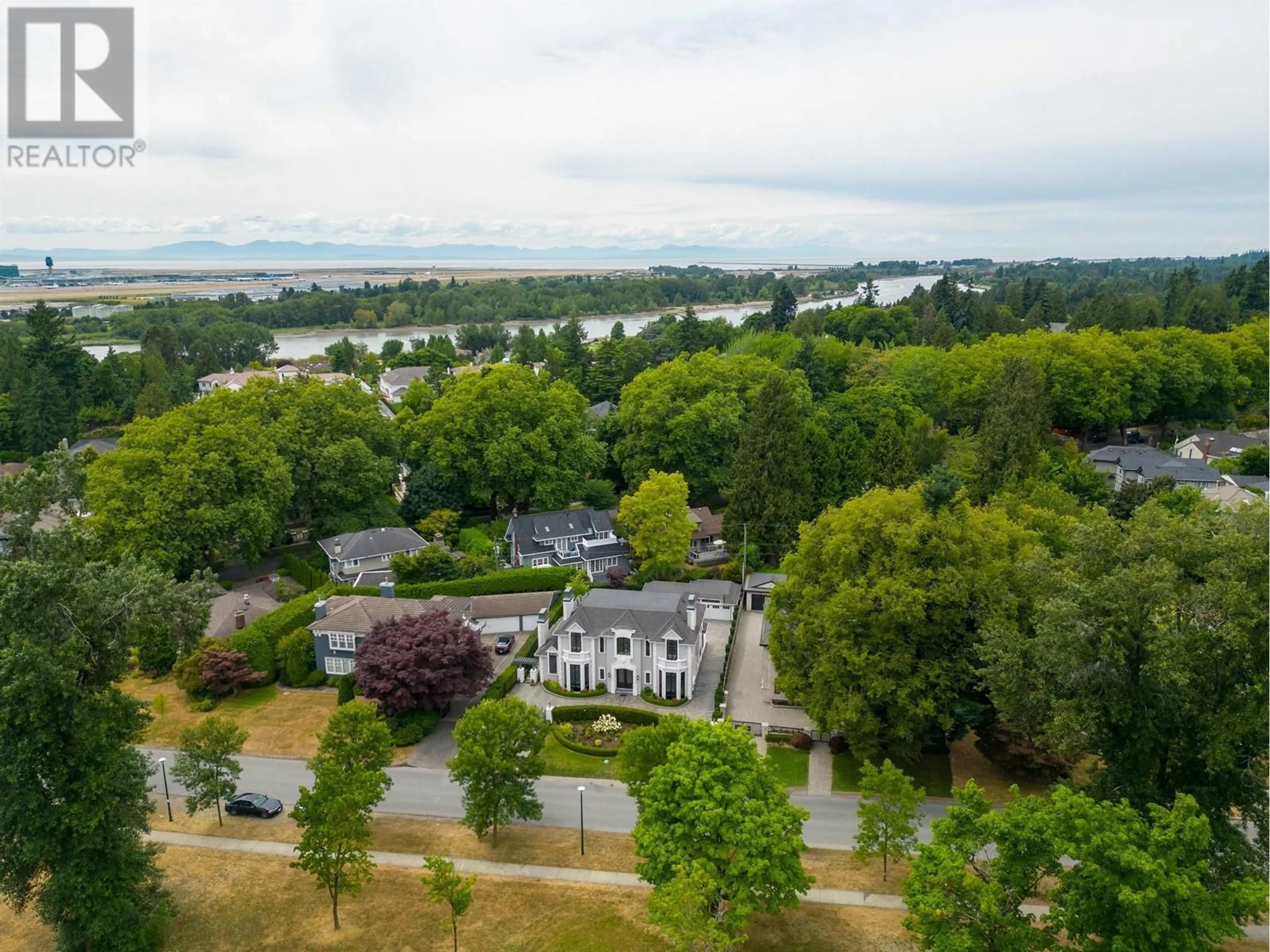 A pic from outside/outdoor area/front of a property/back of a property/a pic from drone, water/lake/river/ocean view for 8083 ANGUS DRIVE, Vancouver British Columbia V6P5K9