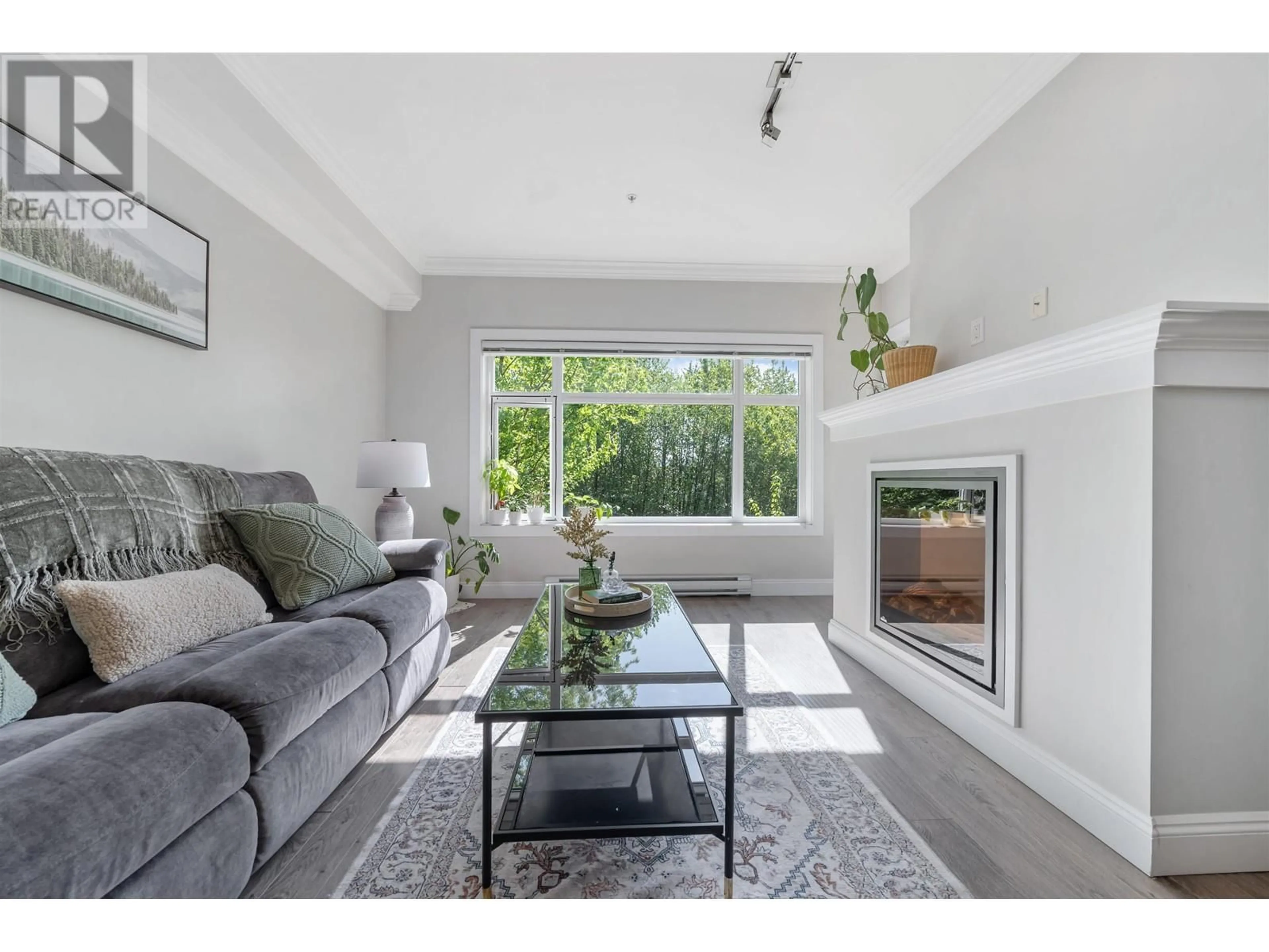 Living room with furniture, unknown for 204 - 11566 224 STREET, Maple Ridge British Columbia V2X9C9