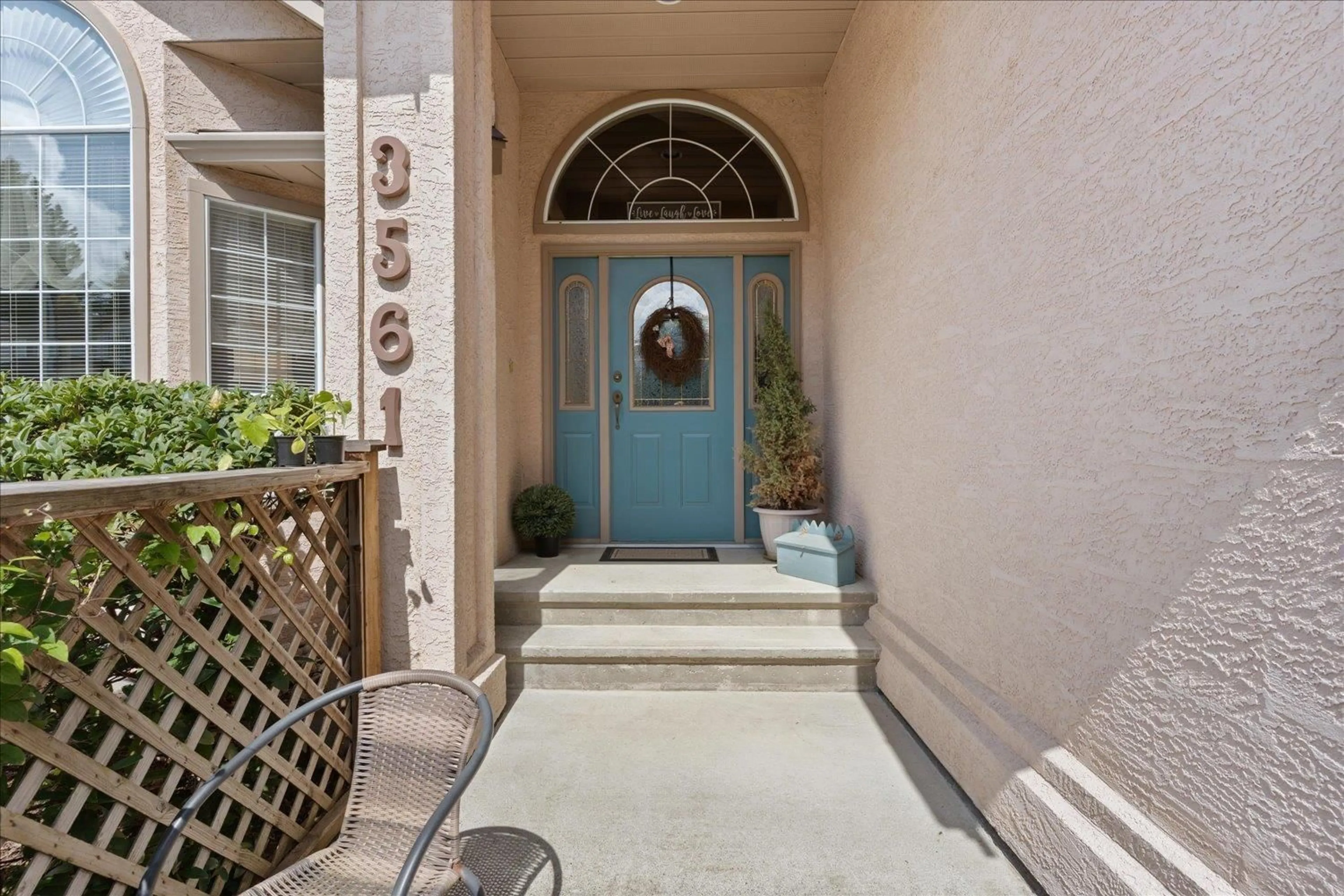 Indoor entryway for 3561 PICTON, Abbotsford British Columbia V2S7H6