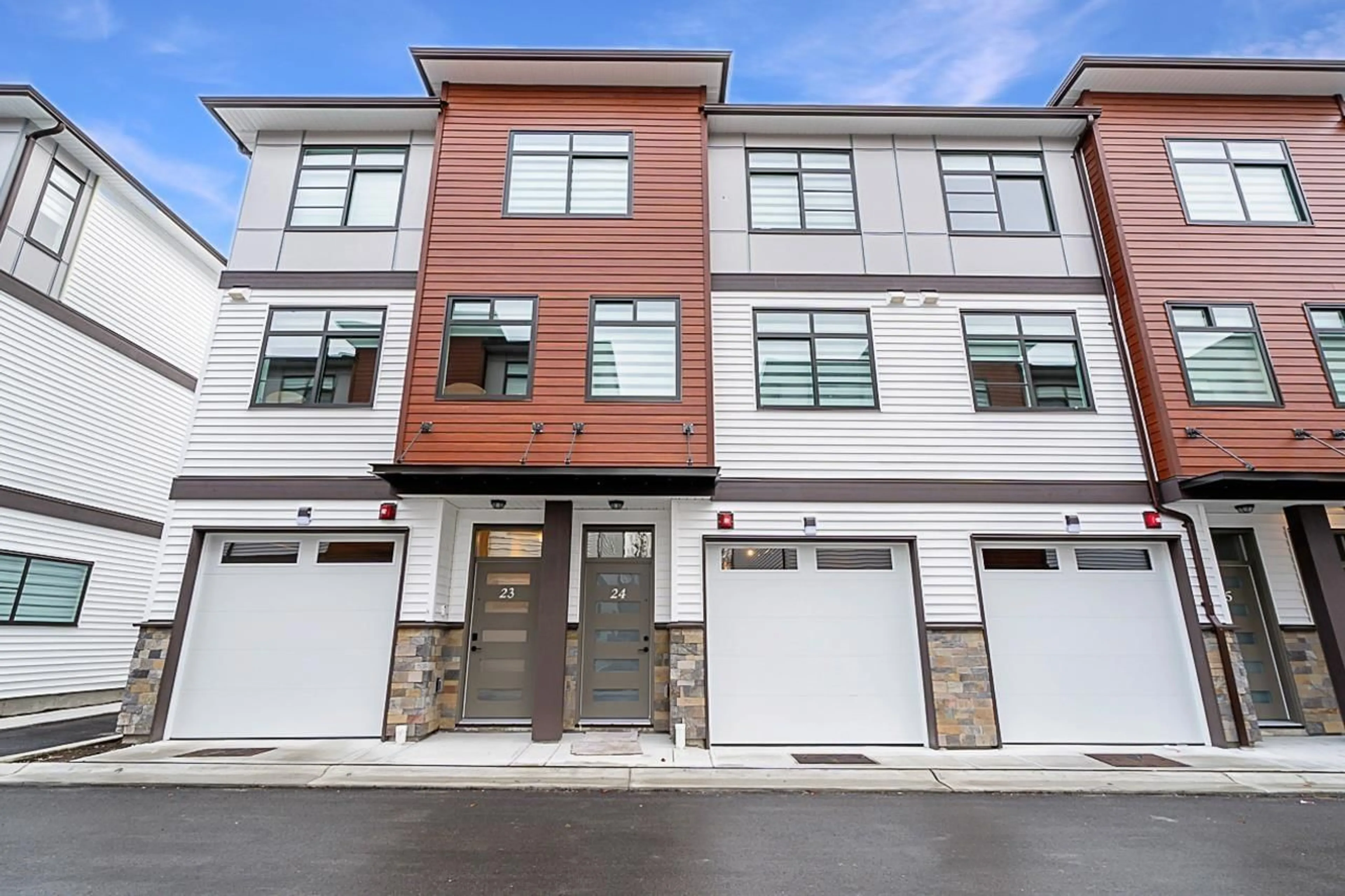 Unknown for 33 - 8430 NOTTMAN, Mission British Columbia V2V3W4