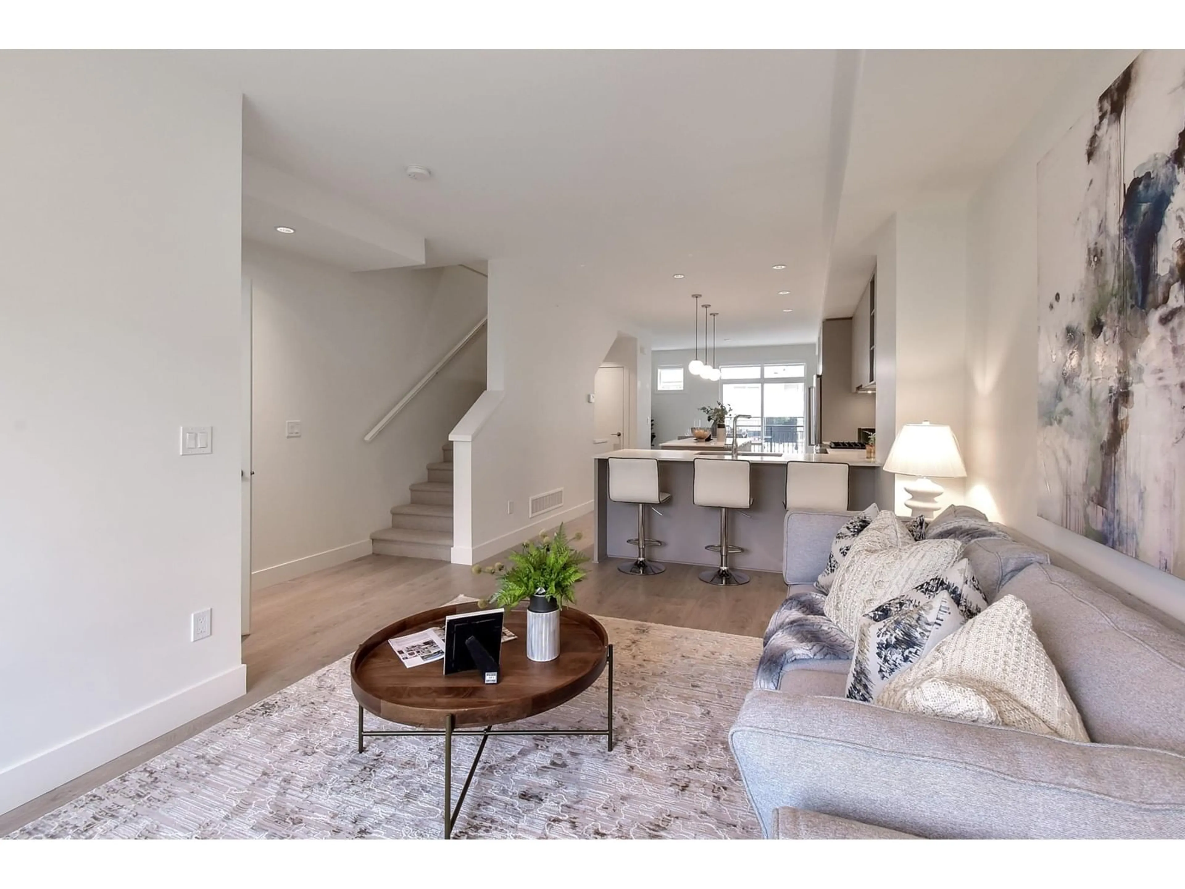 Living room with furniture, unknown for 59 - 16561 17A, Surrey British Columbia V3Z1J3
