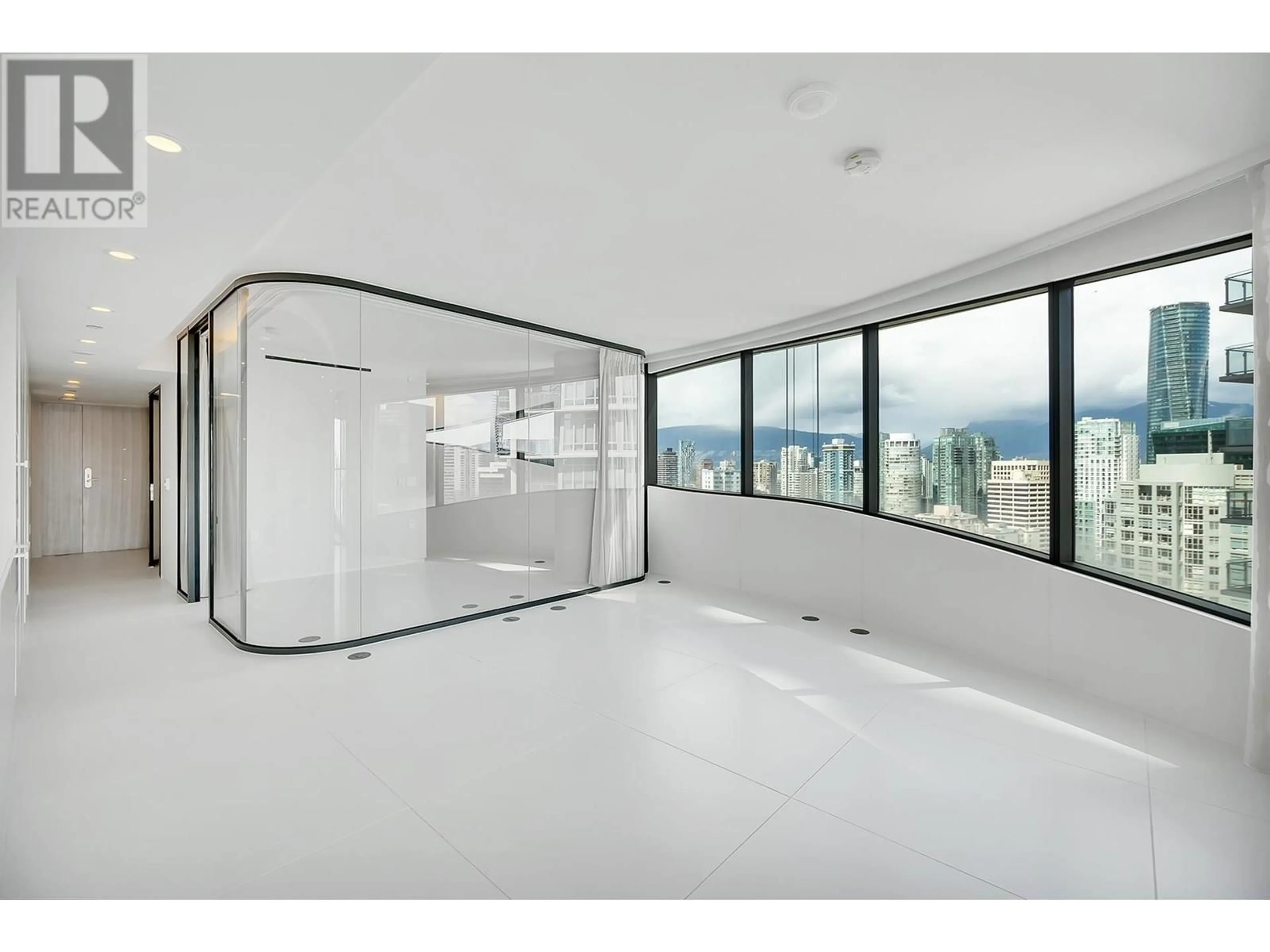 Indoor foyer for 2008 - 1033 NELSON STREET, Vancouver British Columbia V6E0E5
