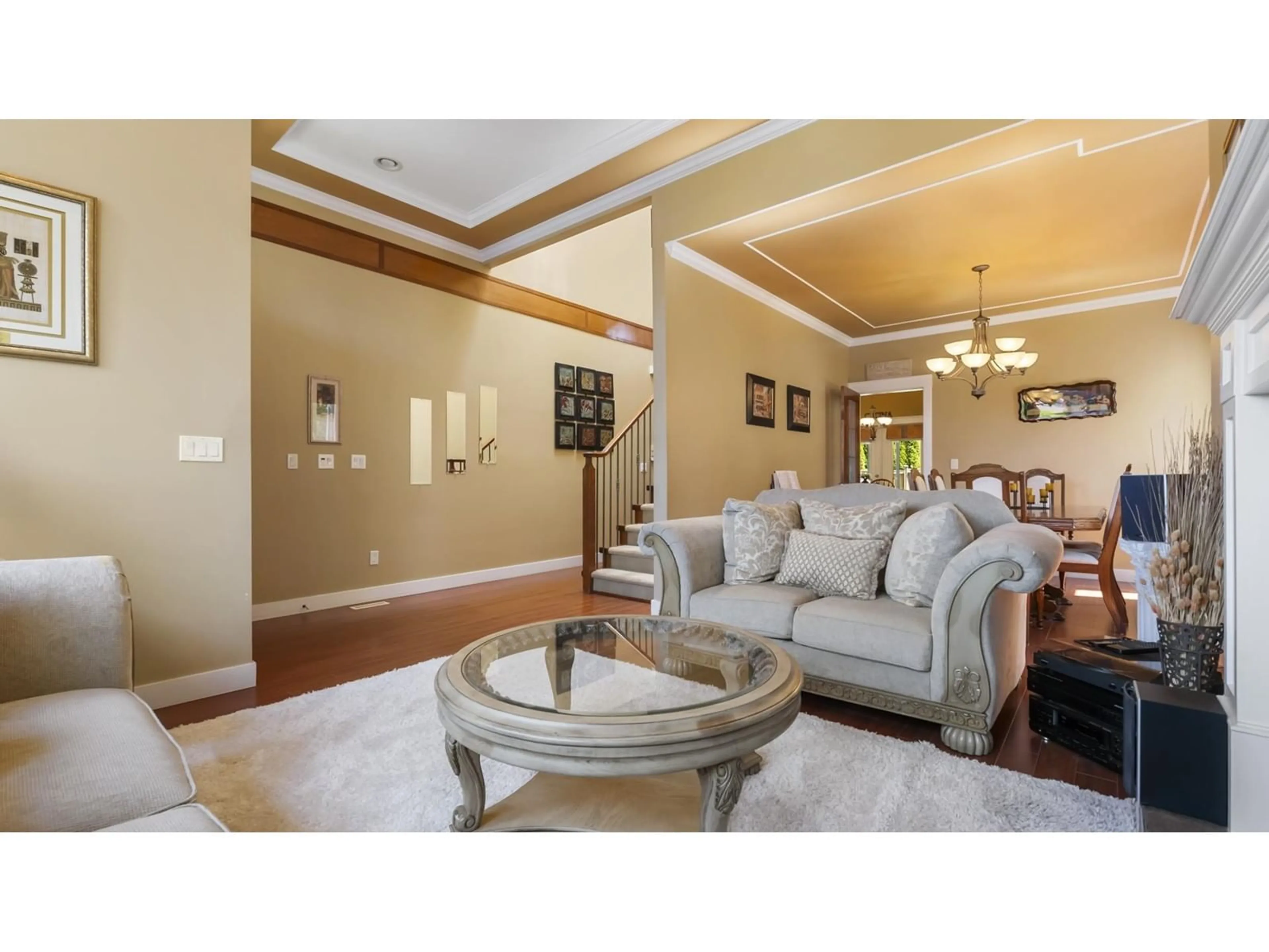 Living room with furniture, ceramic/tile floor for 6586 186A, Surrey British Columbia V3S4E5
