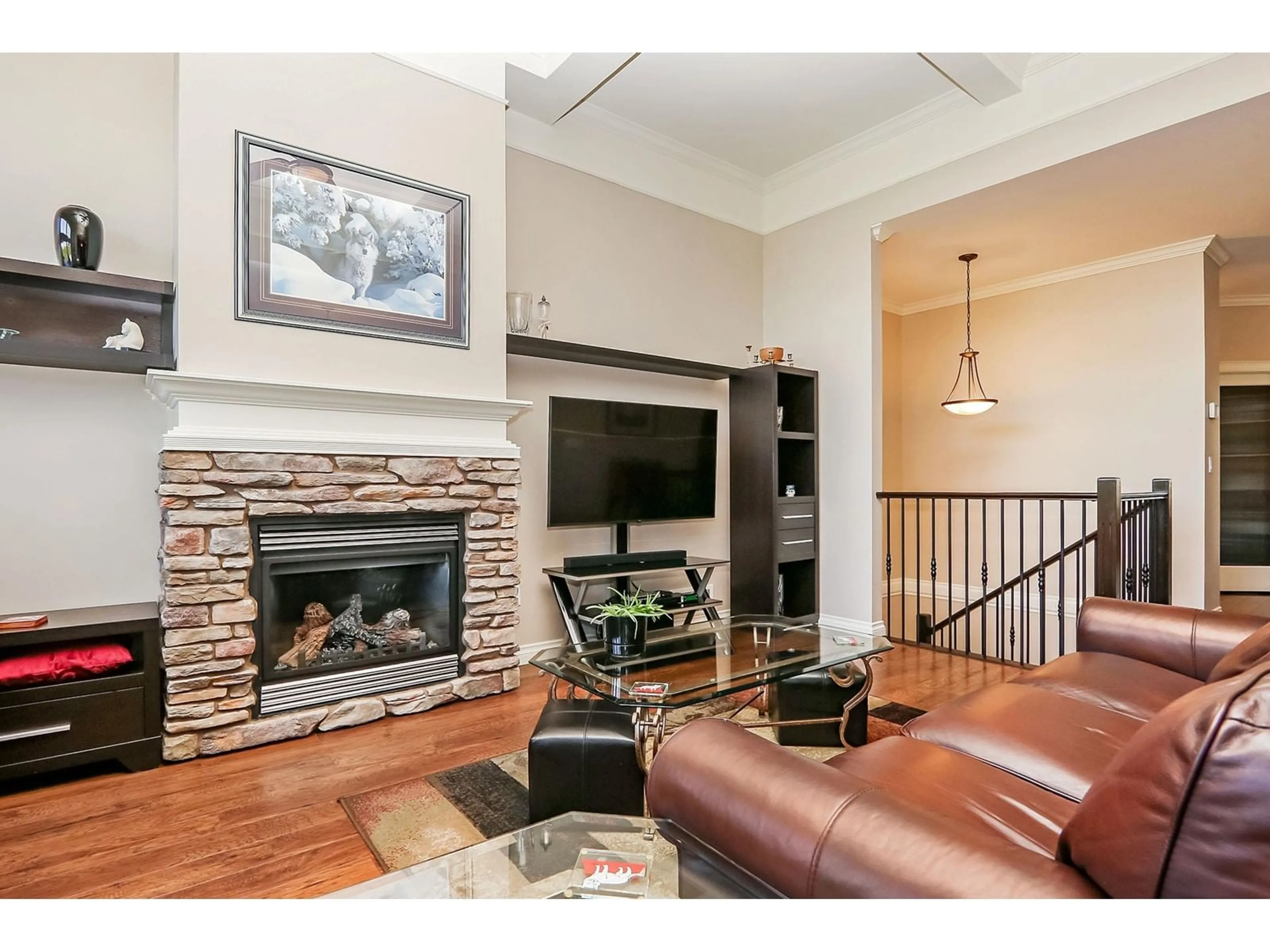 Living room with furniture, unknown for 51 - 6577 SOUTHDOWNE PLACE, Chilliwack British Columbia V2R0H4