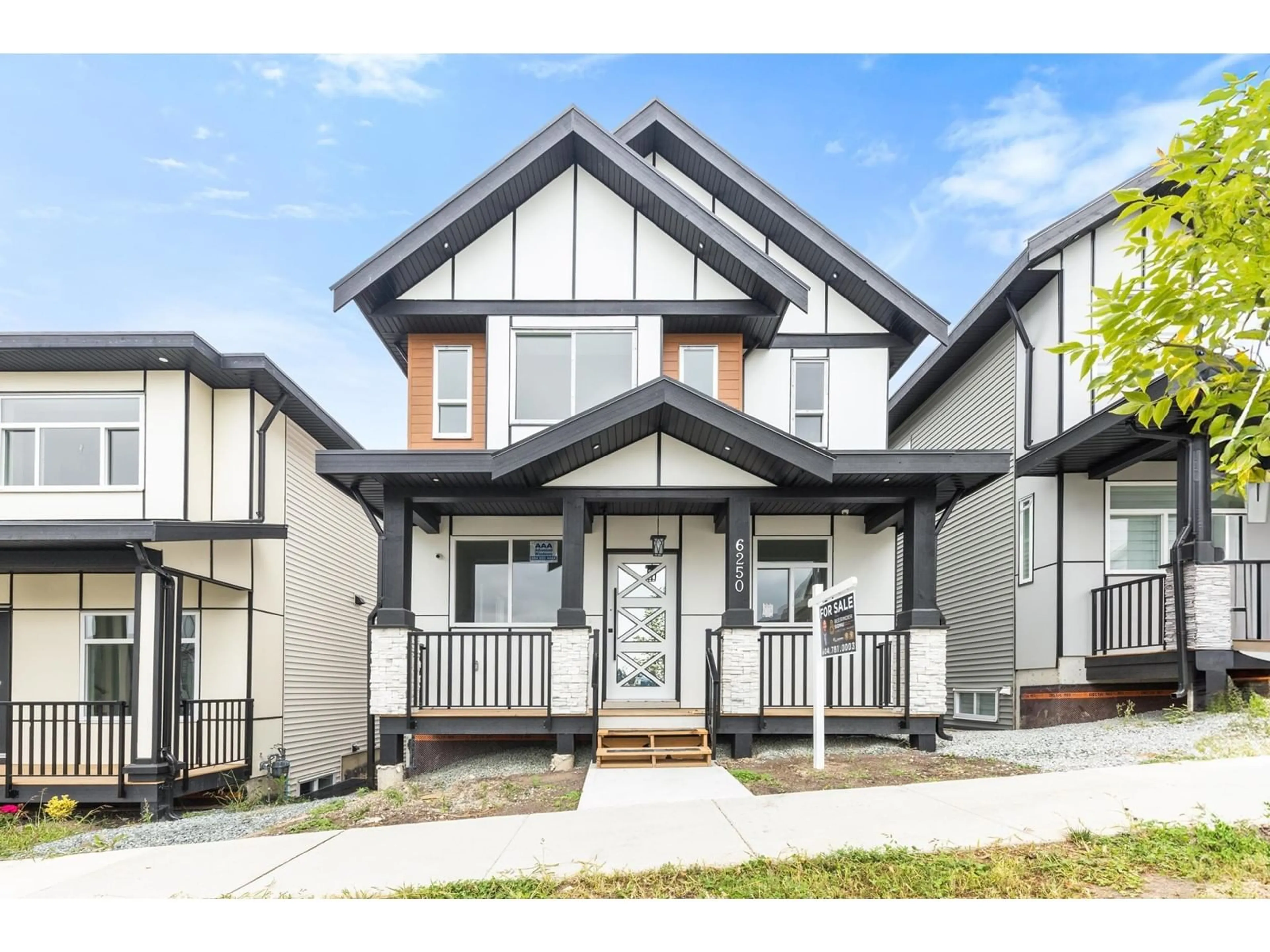 Home with vinyl exterior material, street for 6250 147B, Surrey British Columbia V3S3T1