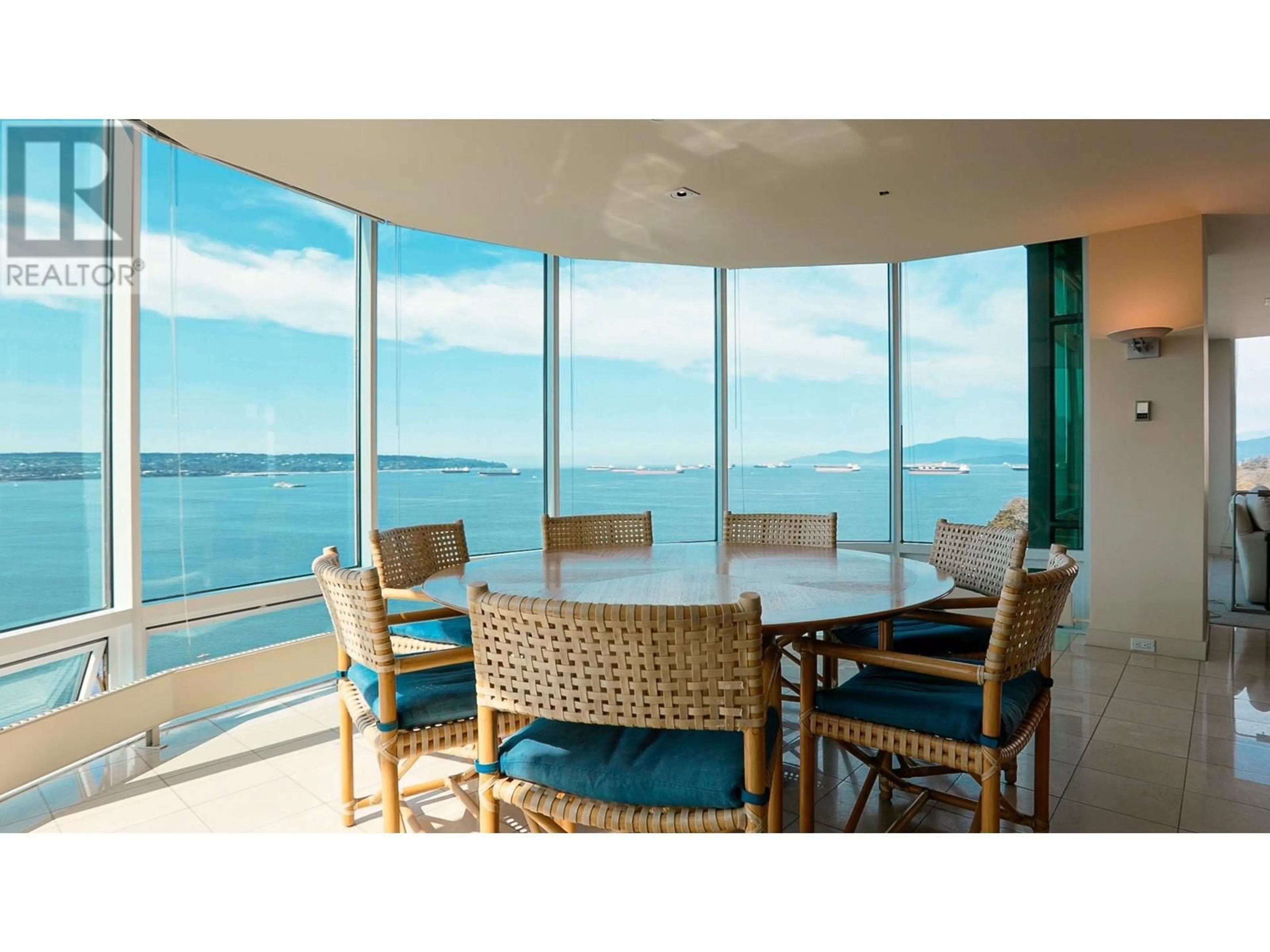 Dining room, unknown for 1600 - 1919 BEACH AVENUE, Vancouver British Columbia V6G1Z2