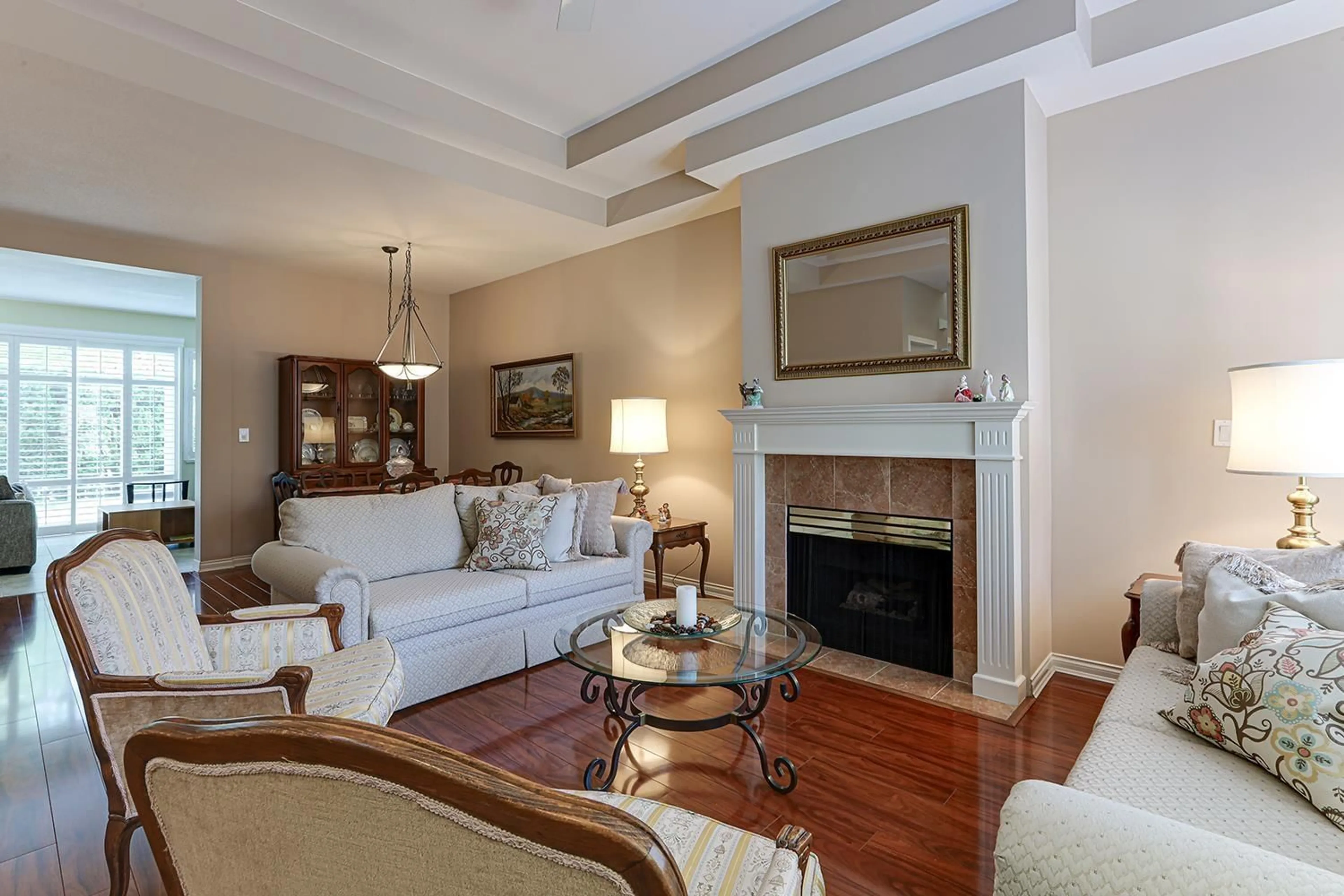 Living room with furniture, unknown for 27 - 15020 27A, Surrey British Columbia V4P2Z9