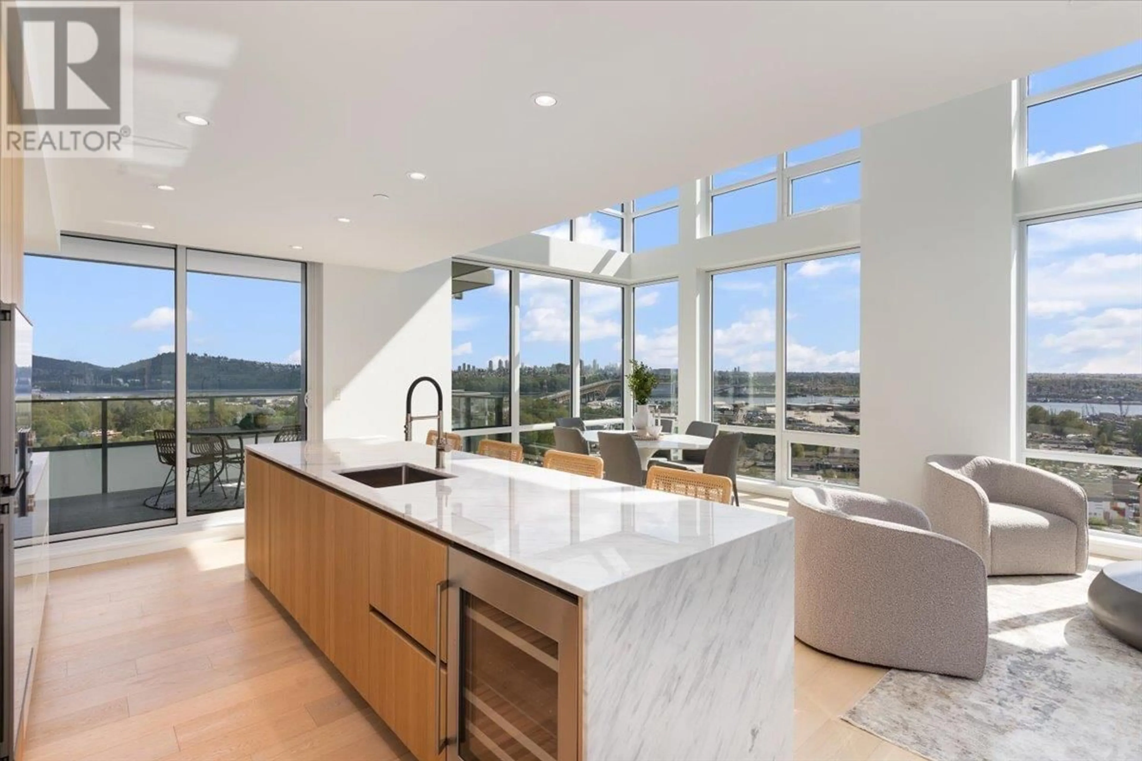 Contemporary kitchen, ceramic/tile floor for 2404 - 1500 FERN STREET, North Vancouver British Columbia V7J0E6