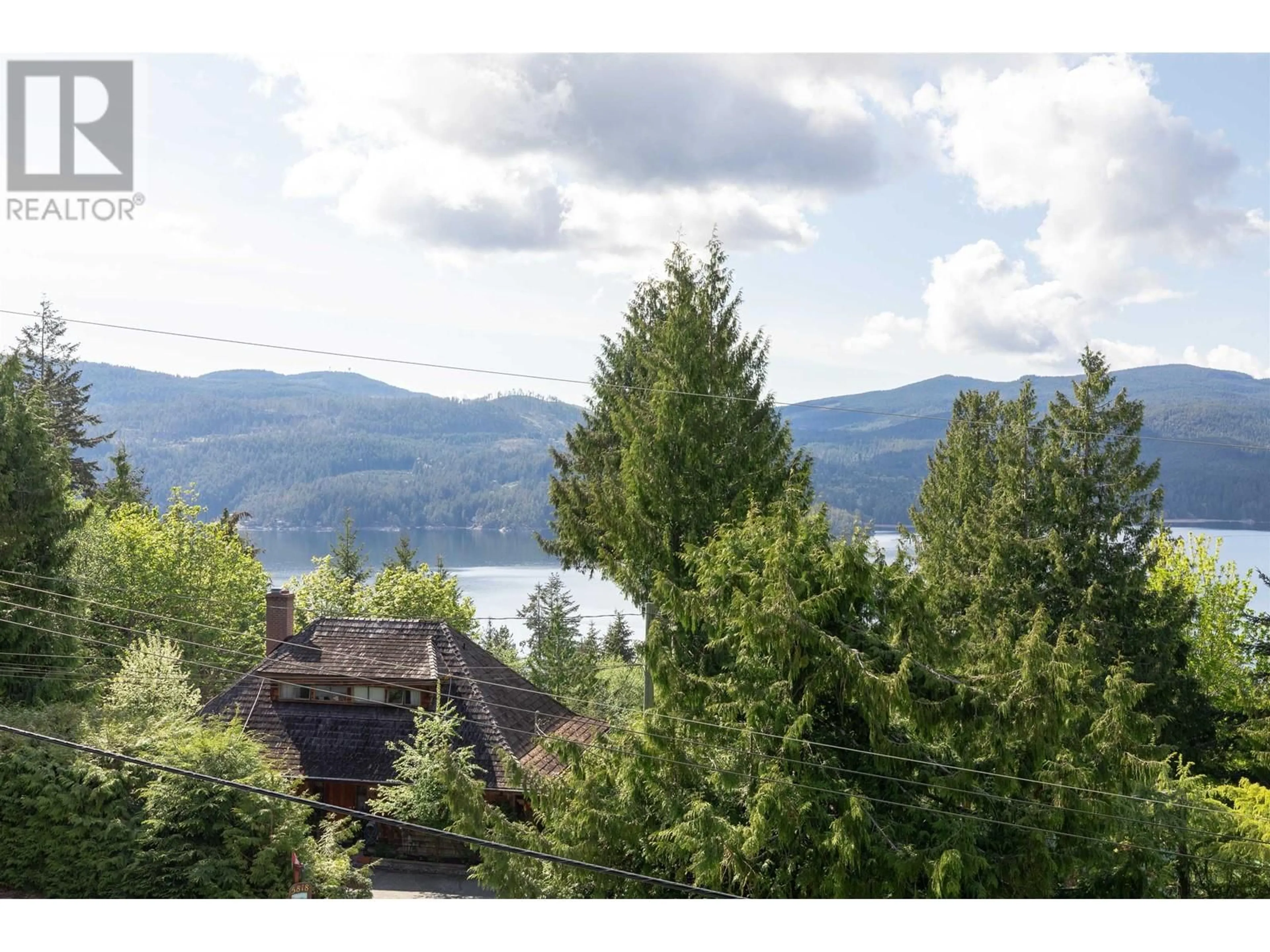 A pic from outside/outdoor area/front of a property/back of a property/a pic from drone, water/lake/river/ocean view for 5821 DEERHORN DRIVE, Sechelt British Columbia V7Z0E1