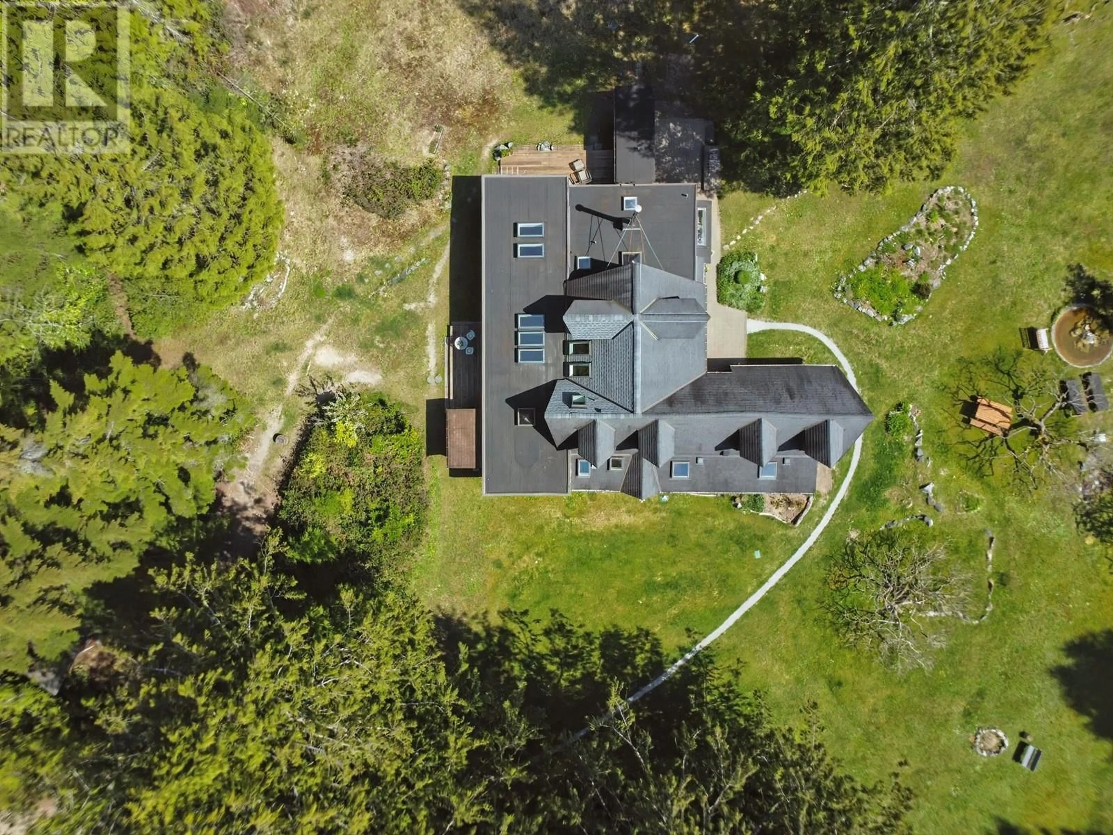 A pic from outside/outdoor area/front of a property/back of a property/a pic from drone, unknown for 1546 LOCKYER ROAD, Roberts Creek British Columbia V0N2W1