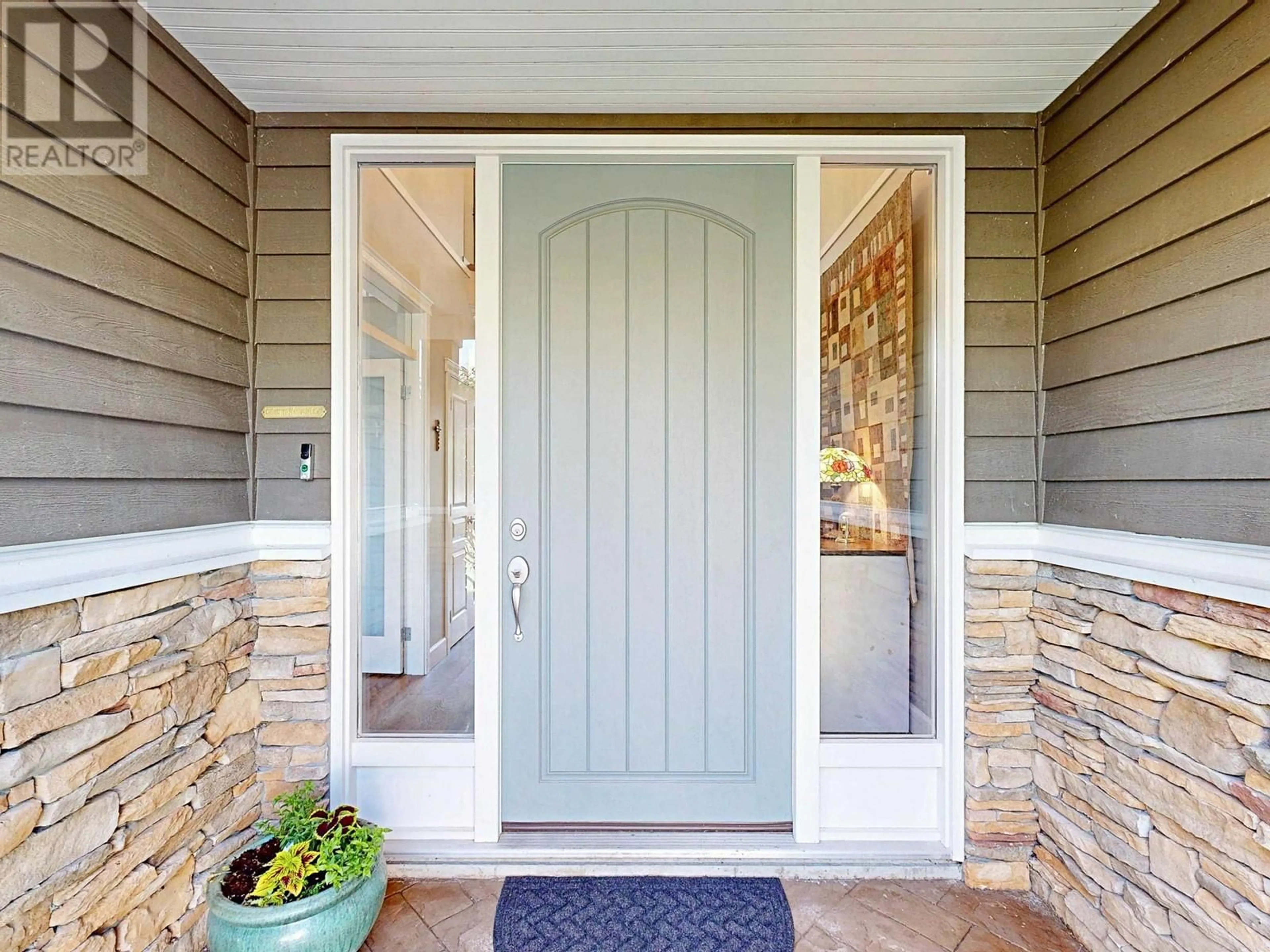 Indoor entryway for 5815 COVE LINK ROAD, Delta British Columbia V4K5G8