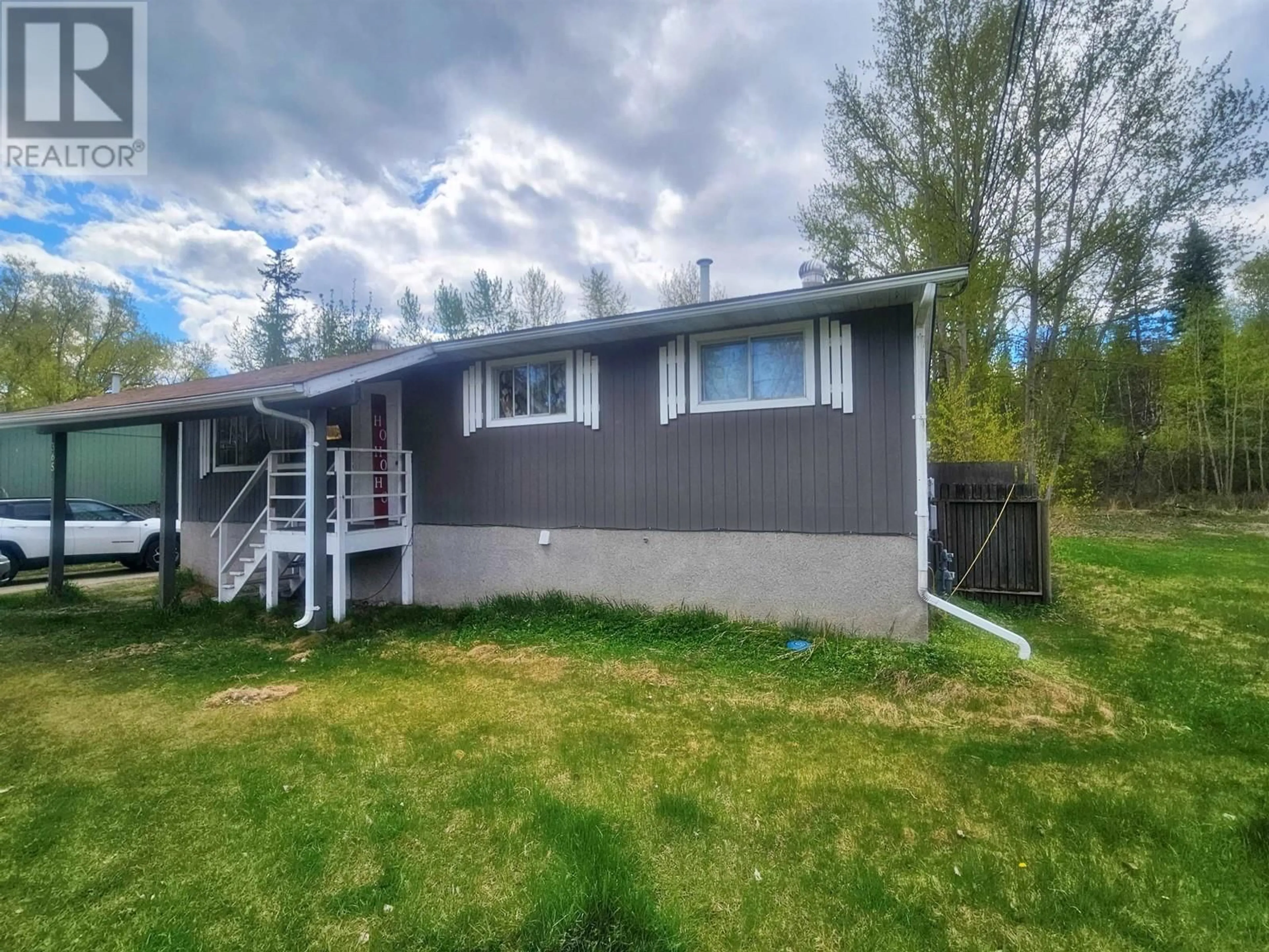 Home with vinyl exterior material, unknown for 365 LEWIS DRIVE, Quesnel British Columbia V2J1K1
