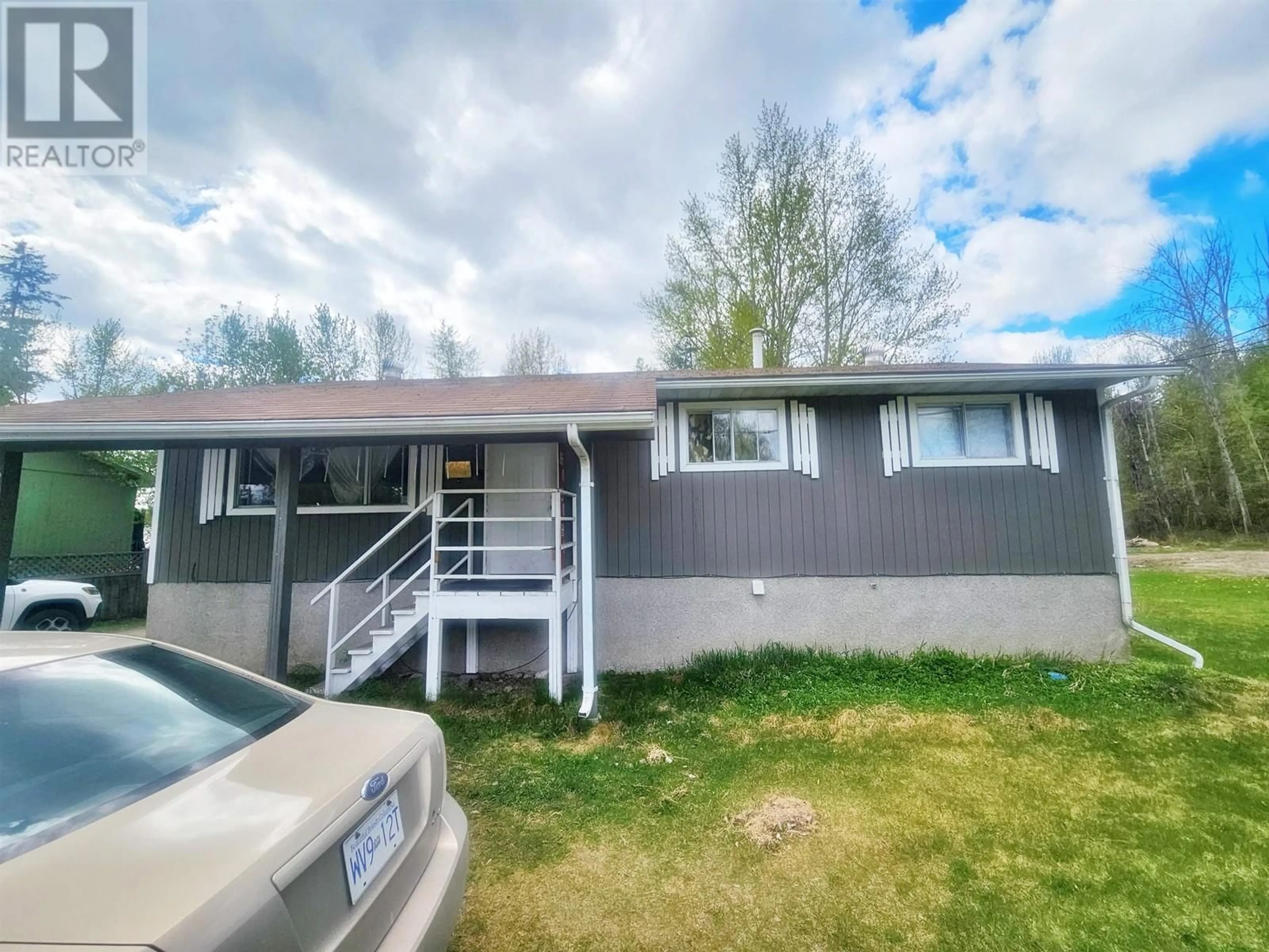 Home with vinyl exterior material, unknown for 365 LEWIS DRIVE, Quesnel British Columbia V2J1K1