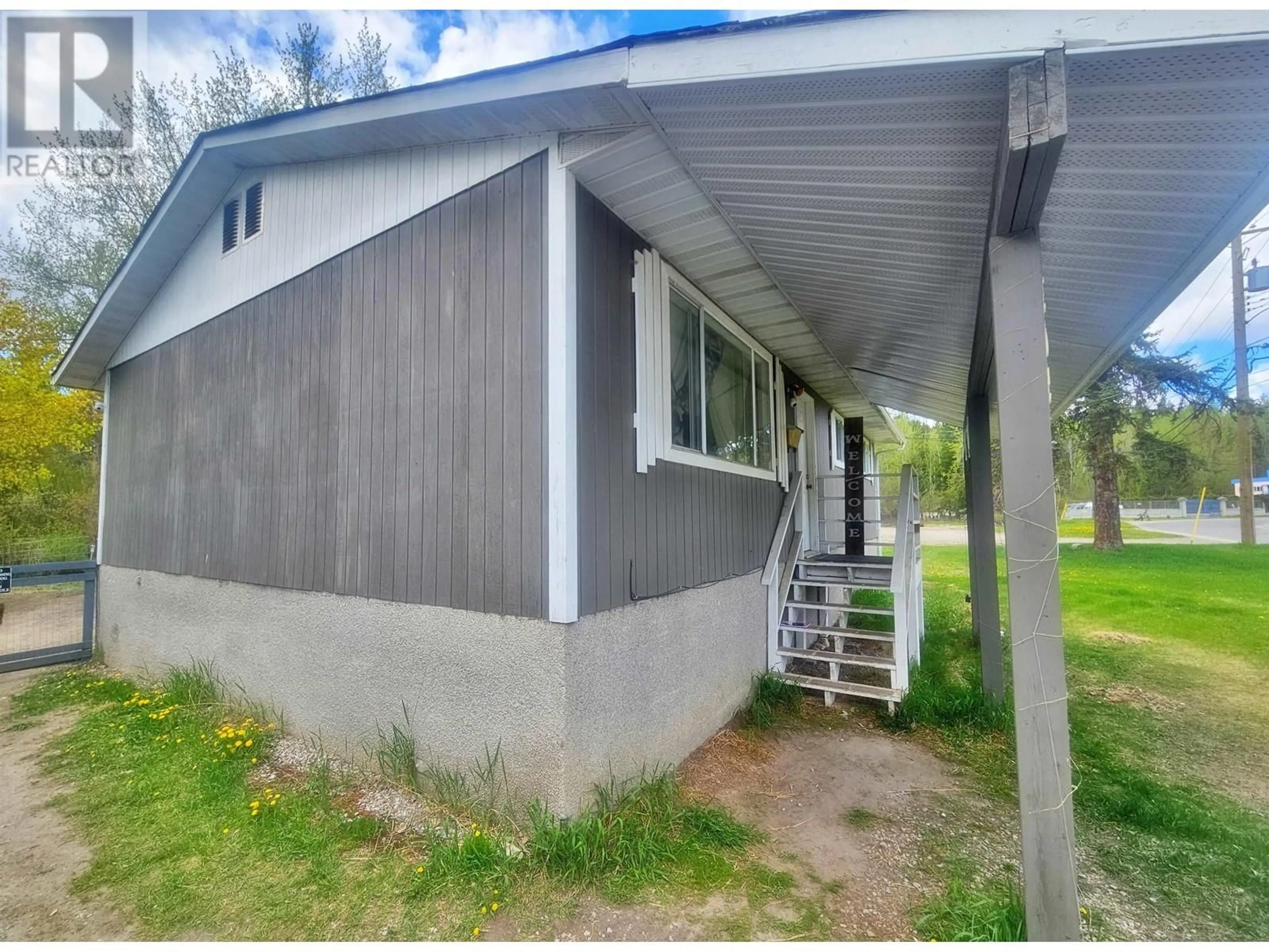 Home with vinyl exterior material, unknown for 365 LEWIS DRIVE, Quesnel British Columbia V2J1K1