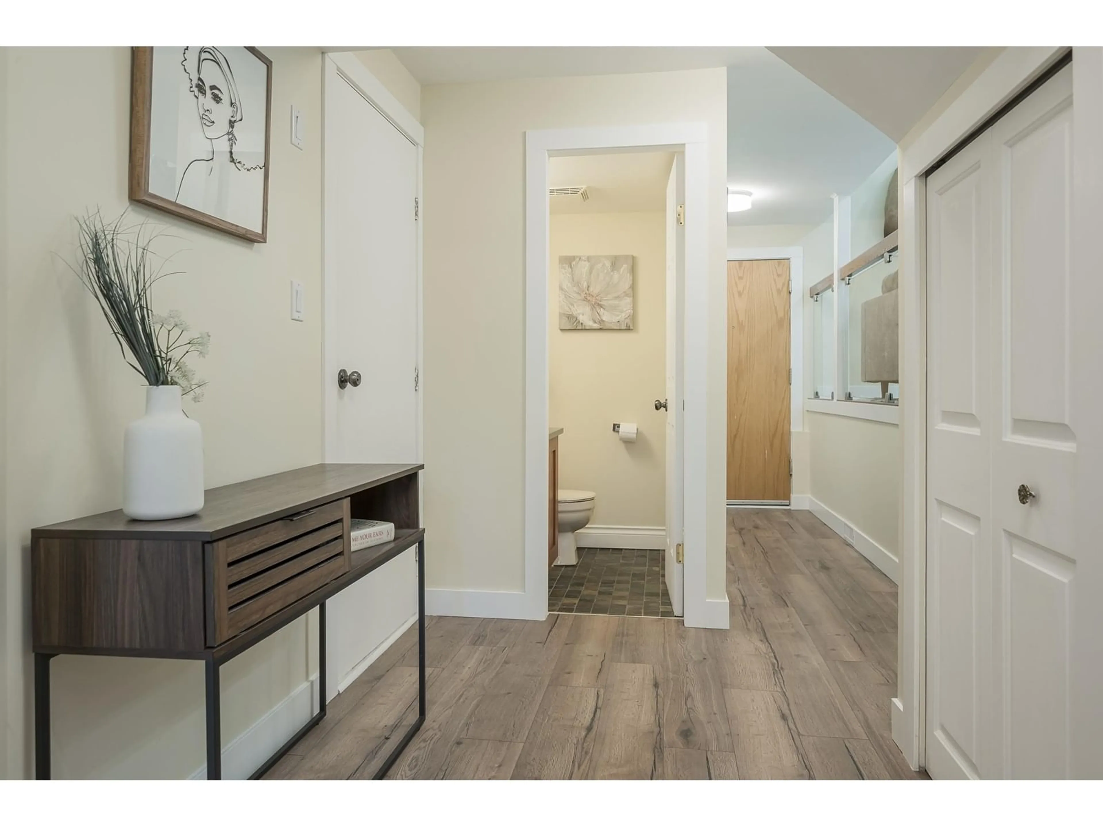 Indoor entryway for 19651 50A, Langley British Columbia V3A7K9