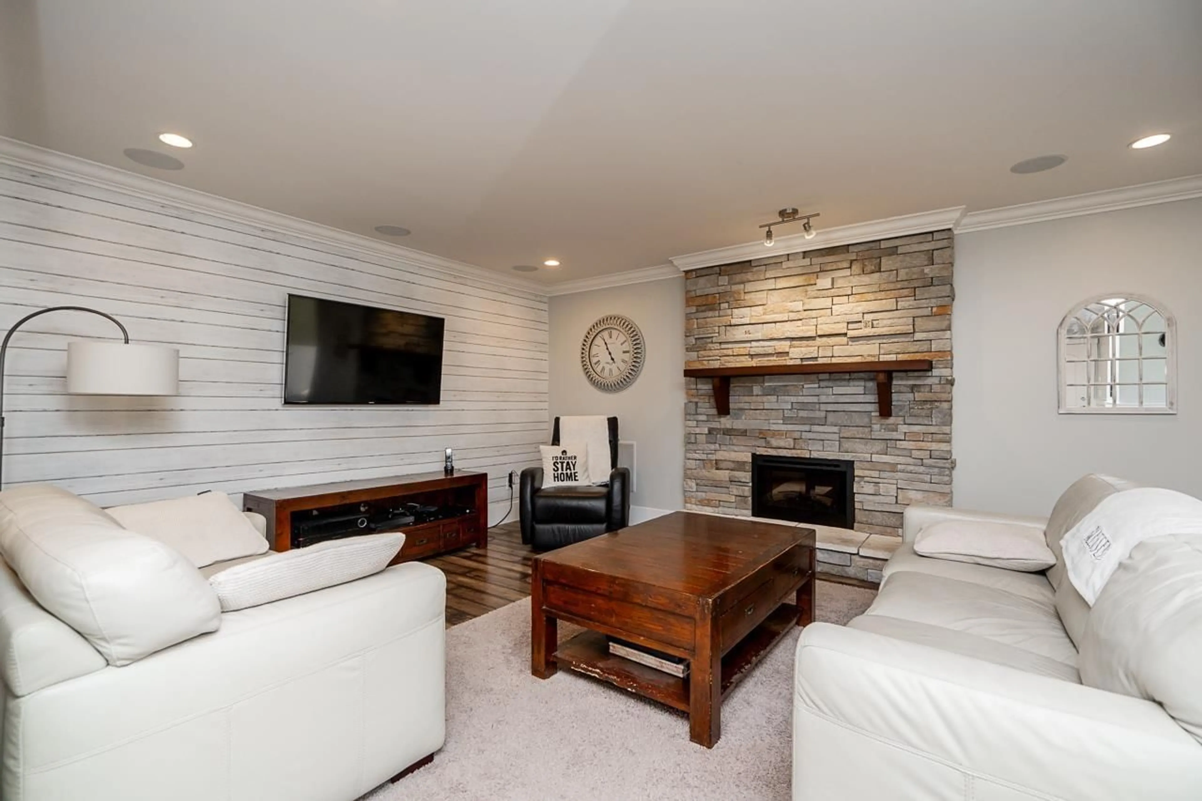 Living room with furniture, unknown for 5845 182, Surrey British Columbia V3S4T4