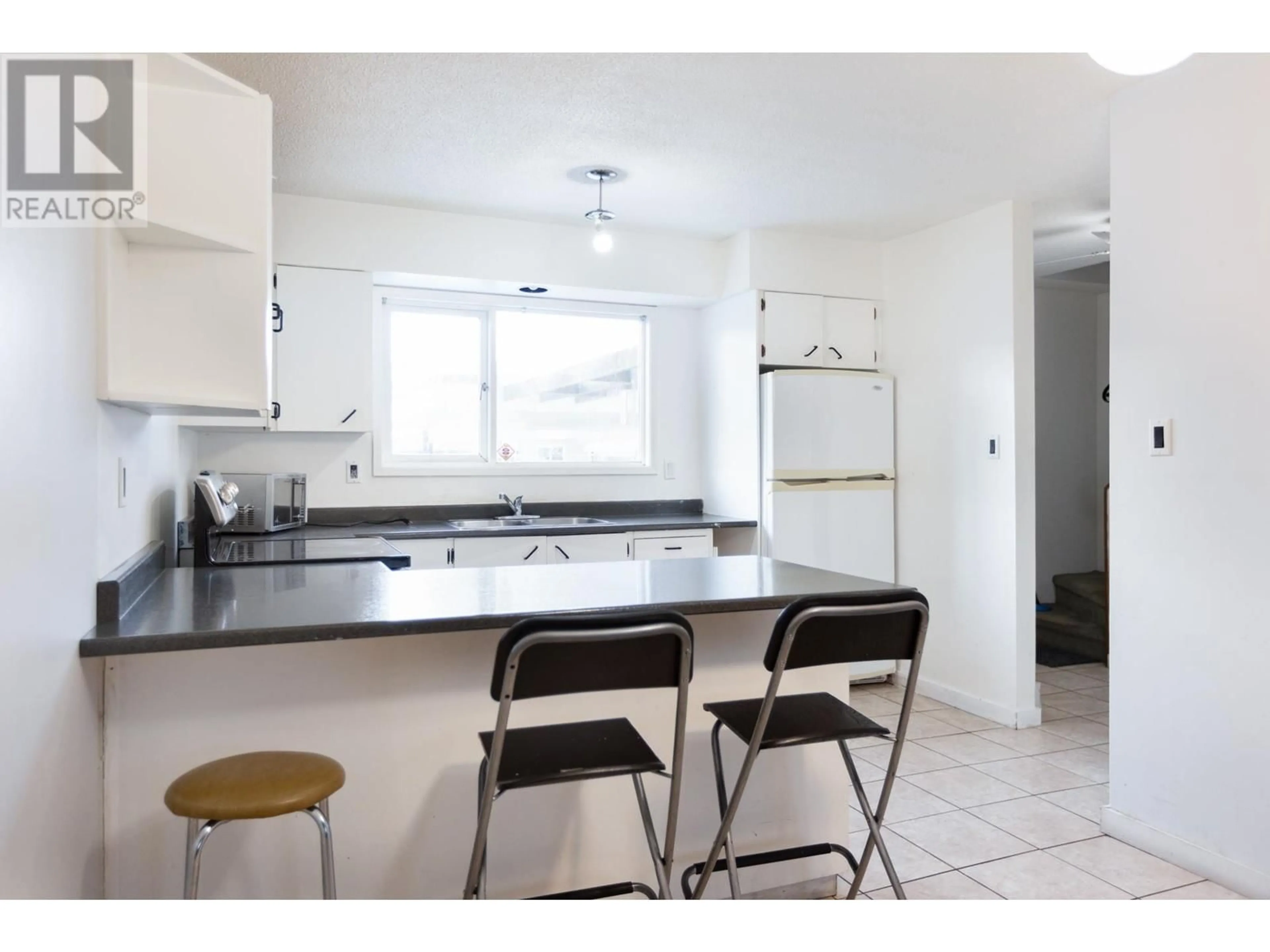 Standard kitchen, ceramic/tile floor for 544 BEECH CRESCENT, Prince George British Columbia V2L1L1